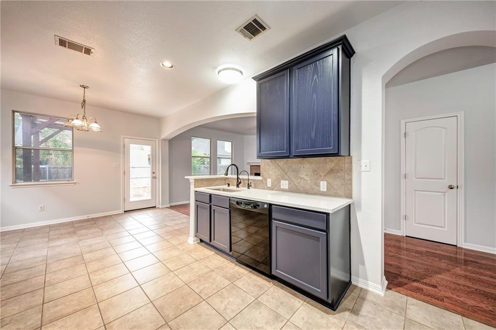604 Spanish Oak Ter Property Photo 14