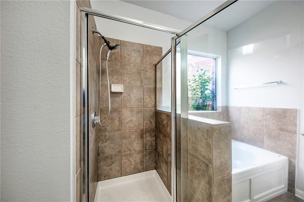 604 Spanish Oak Ter Property Photo 20