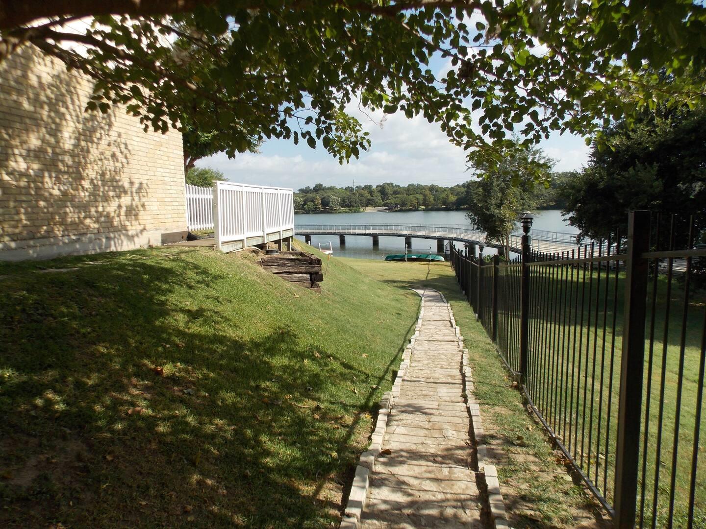 1818 S Lakeshore Blvd #37 Property Photo 25