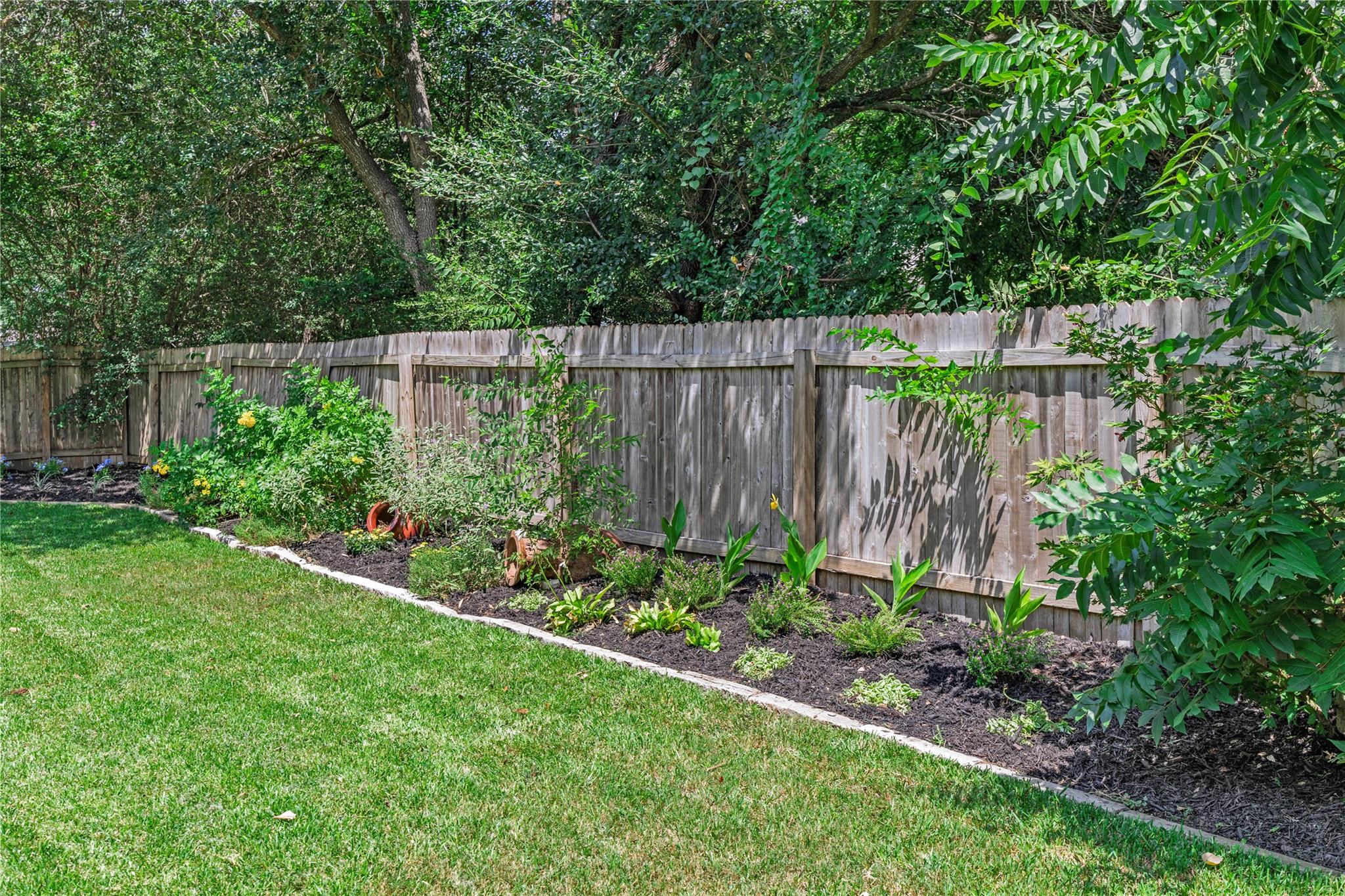 9131 Edwardson Ln Property Photo 29
