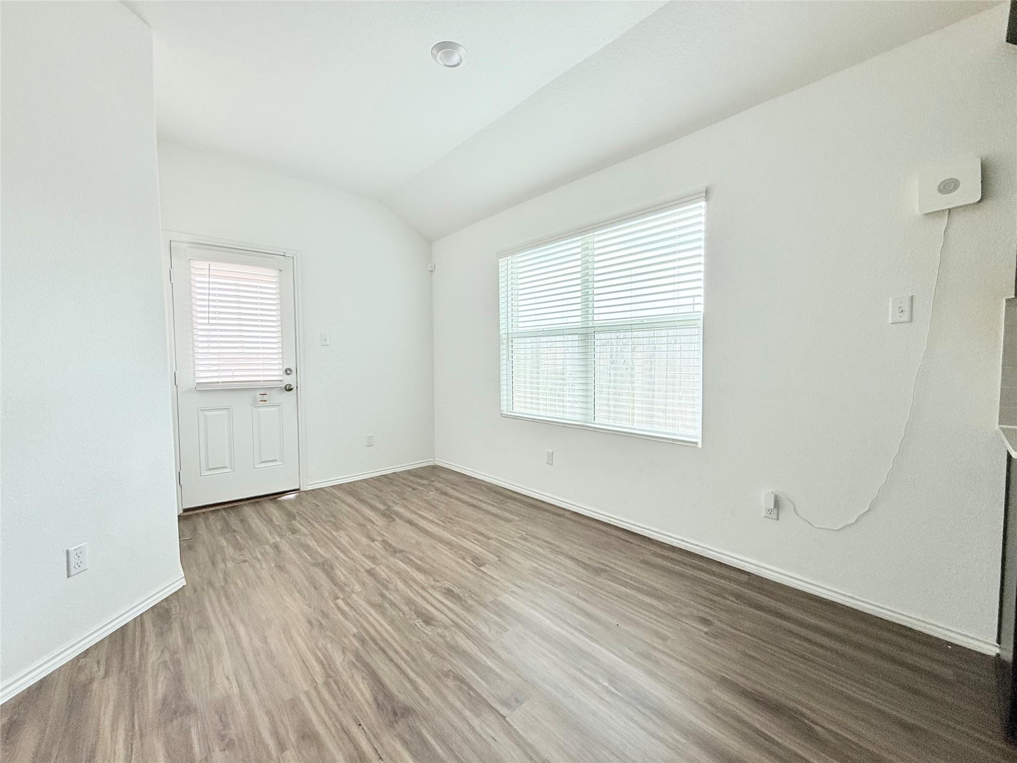 140 Canley Loop Property Photo 10