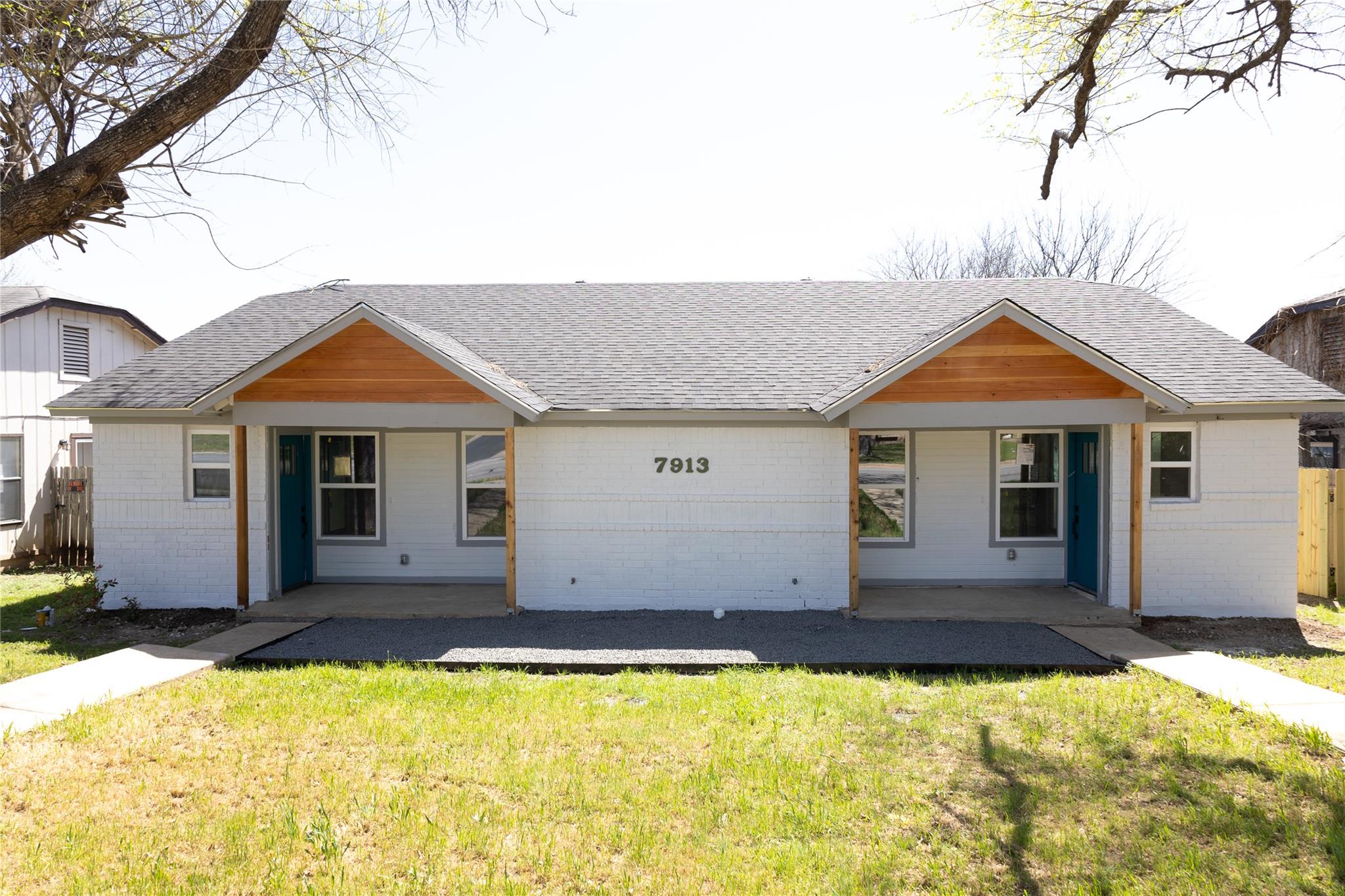 7913 W Gate Blvd B Property Photo