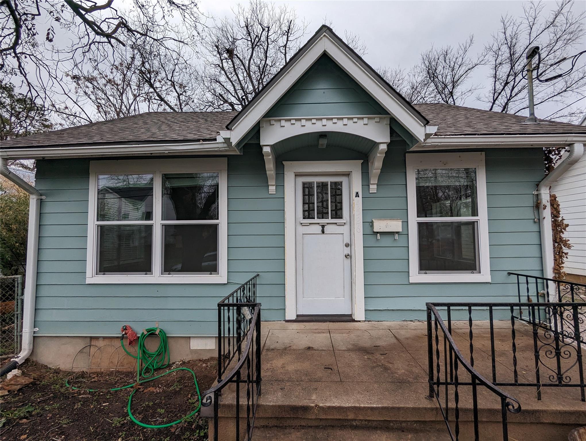 4526 Avenue H Ave Property Photo 1