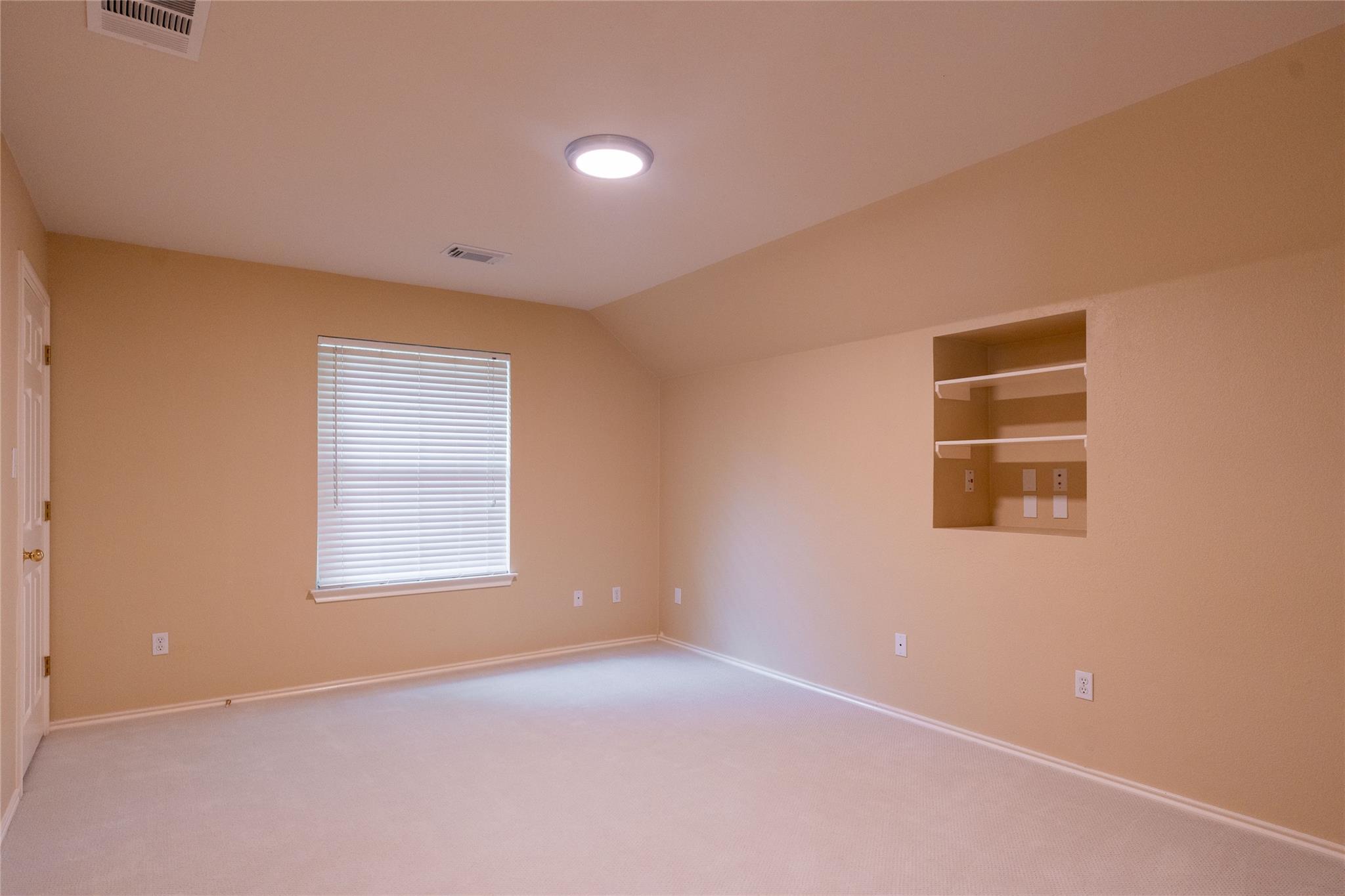 1106 Camden Cv Property Photo 17