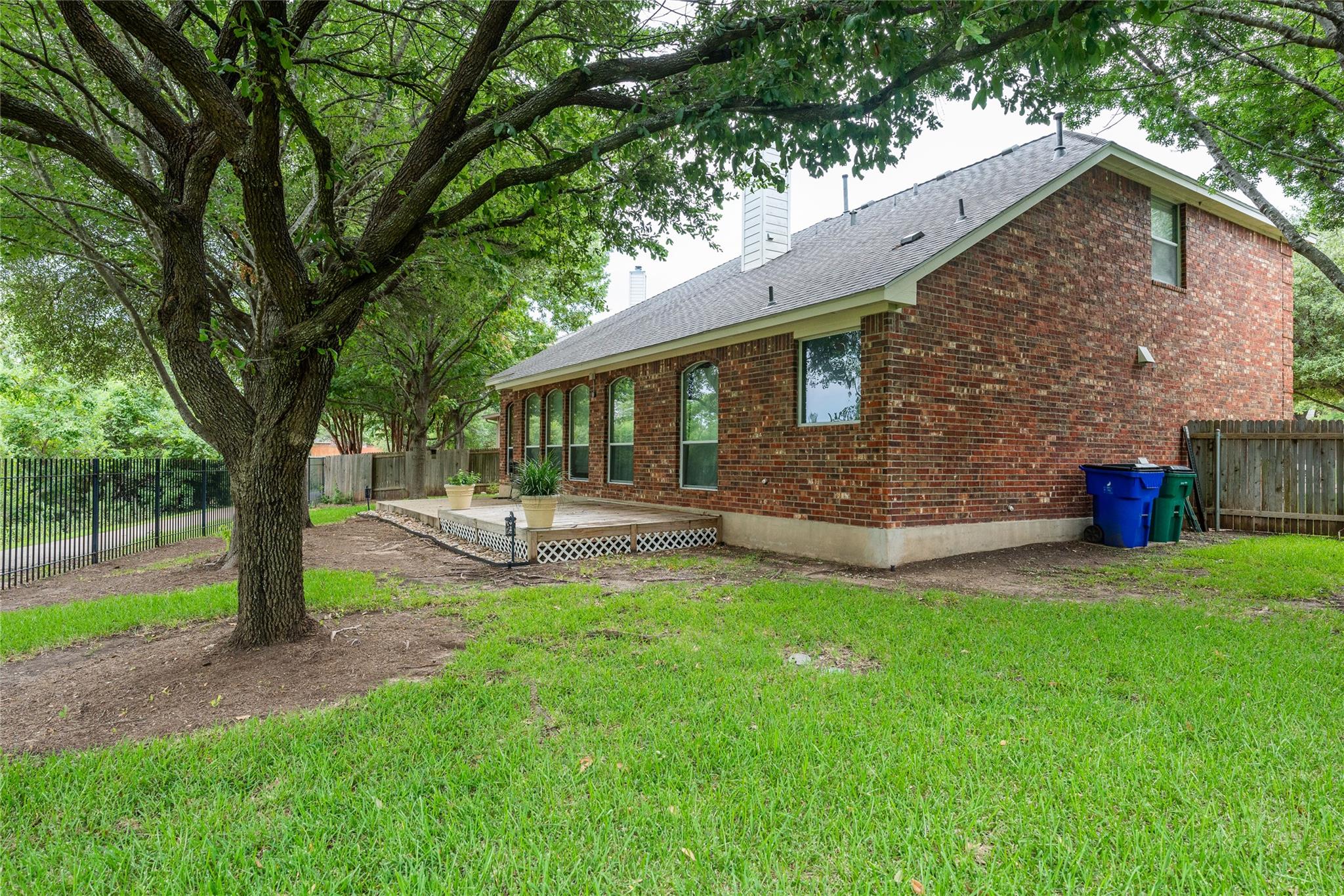 1106 Camden Cv Property Photo 22