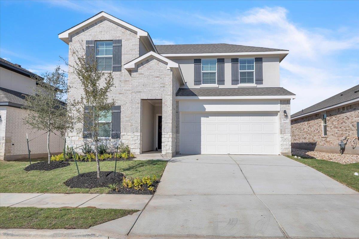 1905 Buntline Hitch Dr Property Photo 1