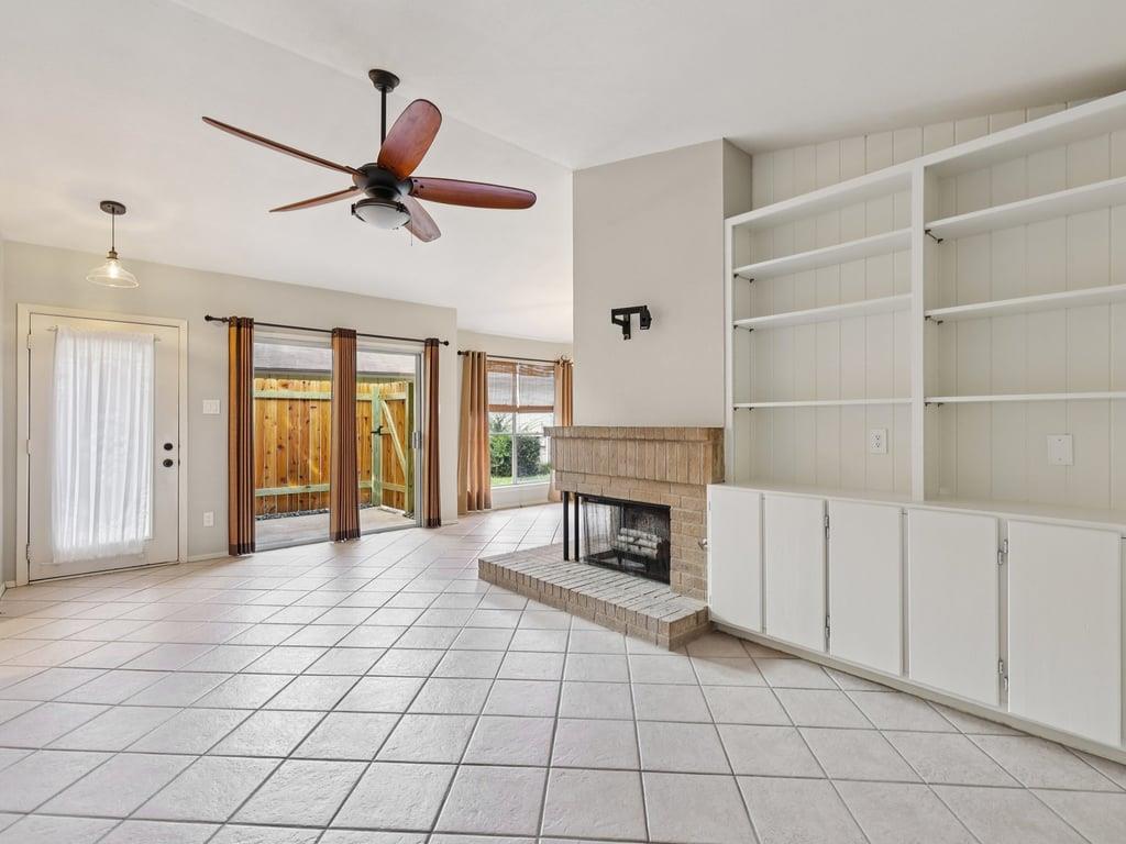 11608 Norwegian Wood Dr Property Photo 5