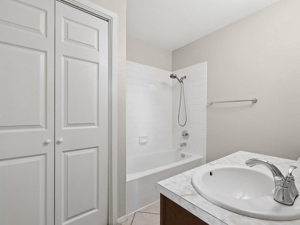 11608 Norwegian Wood Dr Property Photo 23