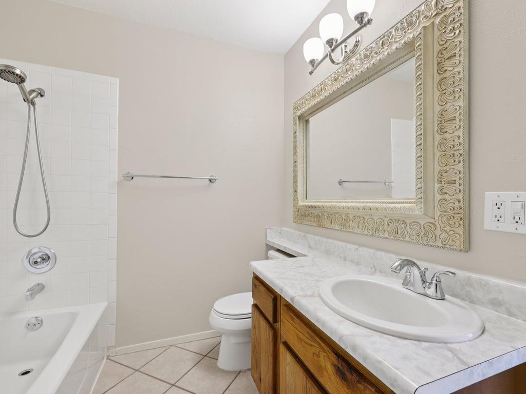 11608 Norwegian Wood Dr Property Photo 25