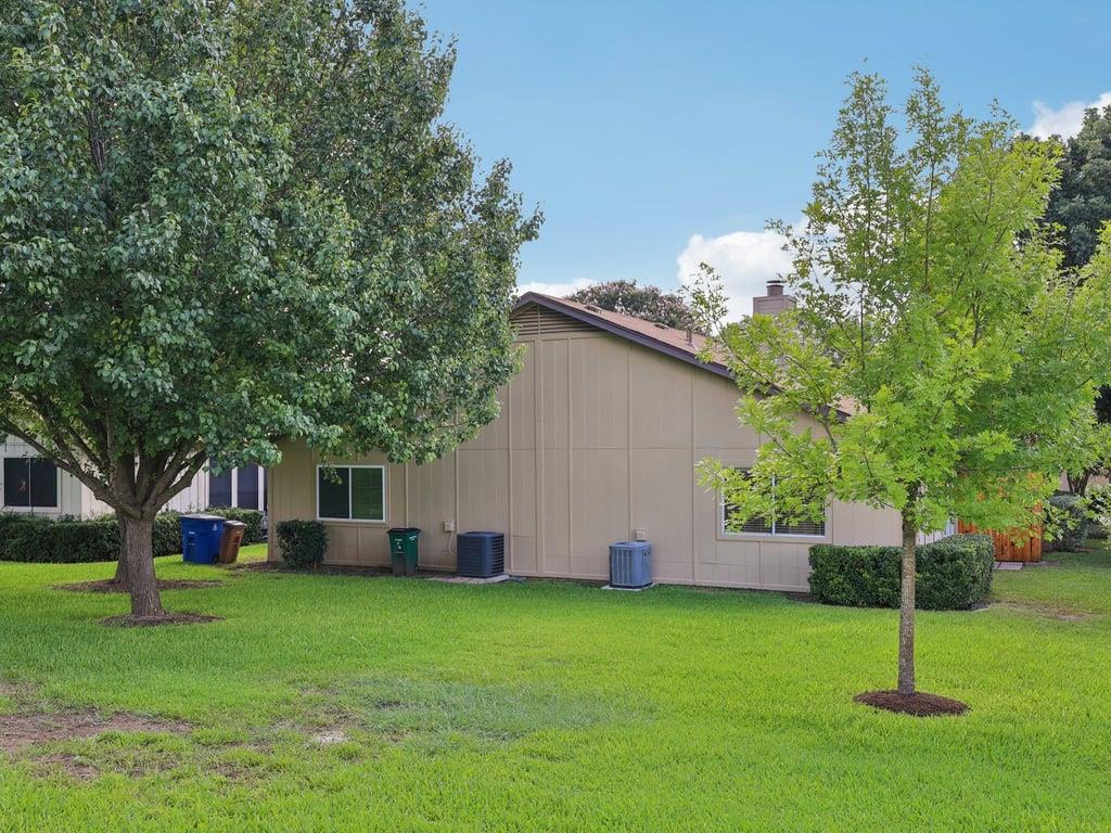 11608 Norwegian Wood Dr Property Photo 37