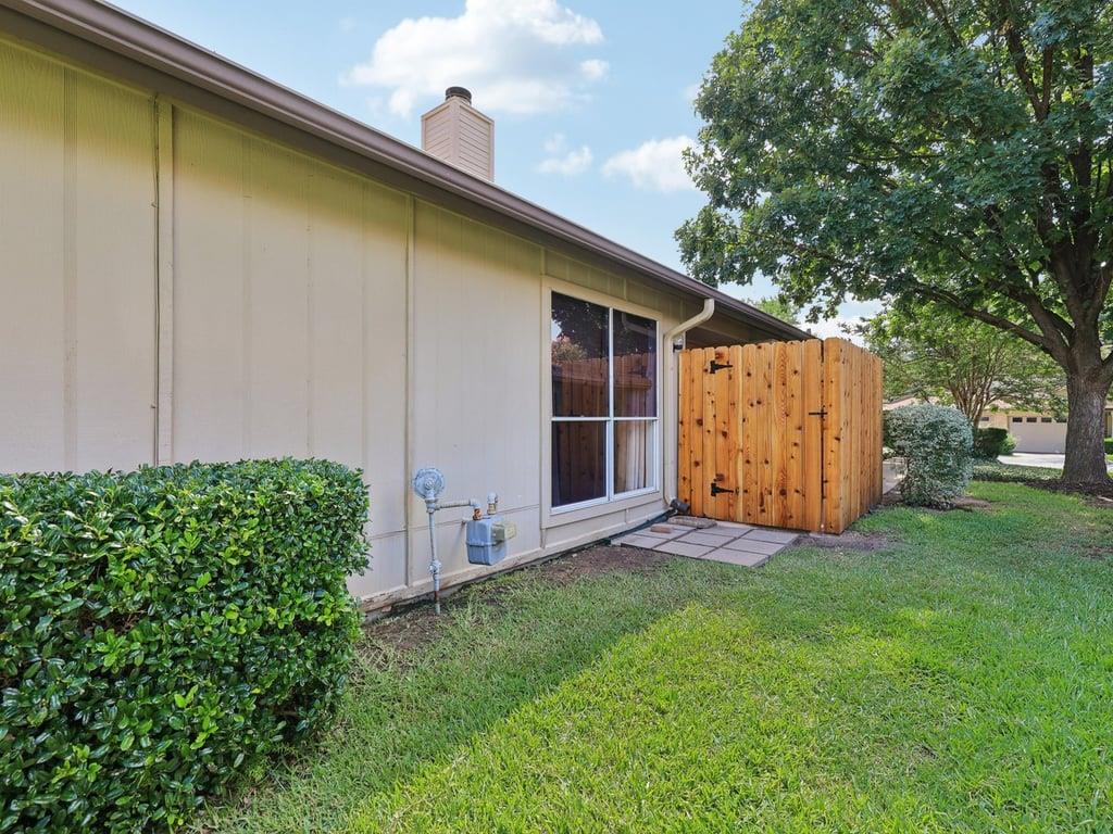 11608 Norwegian Wood Dr Property Photo 39