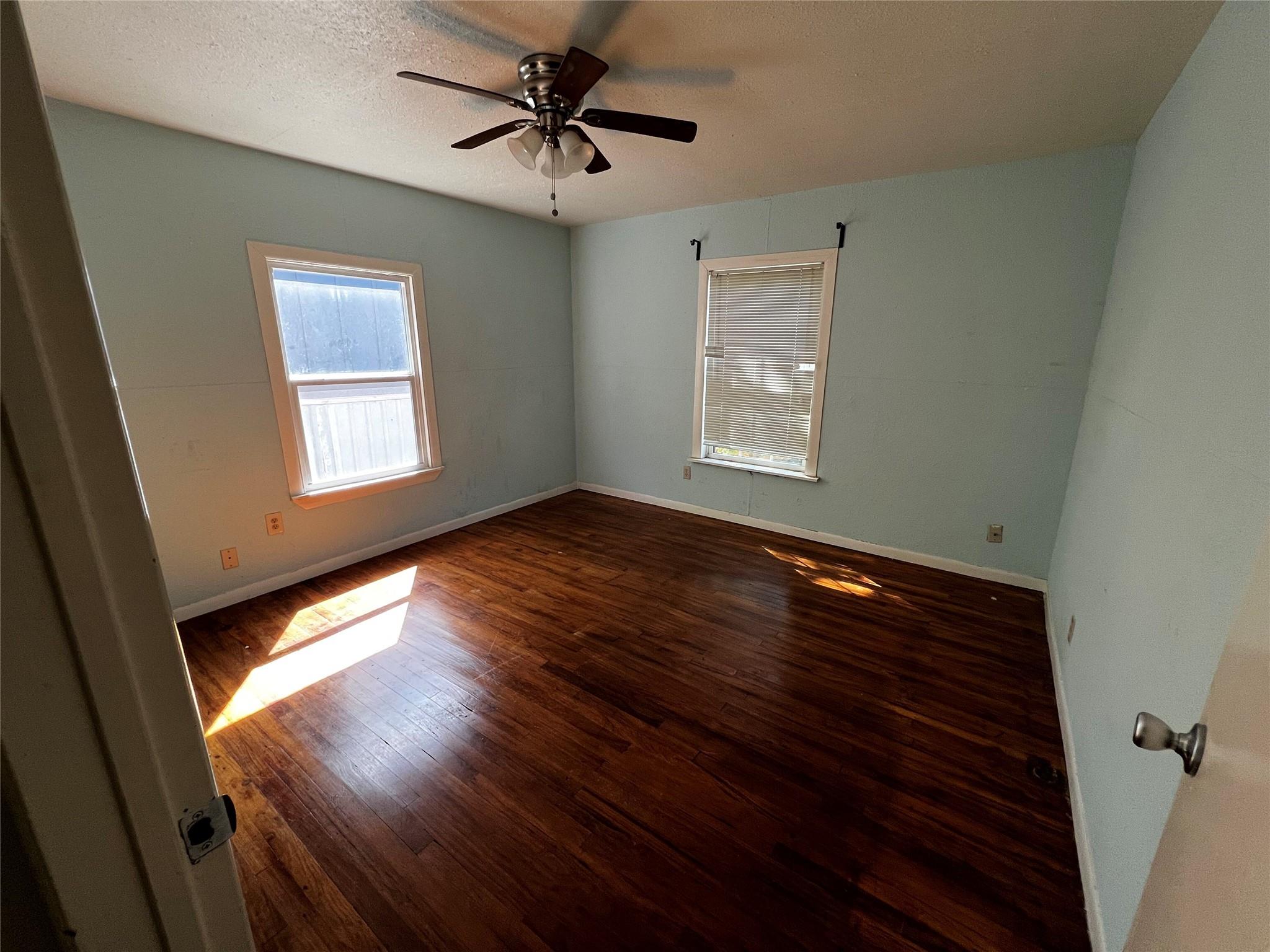 2014 Peoples St Property Photo 7