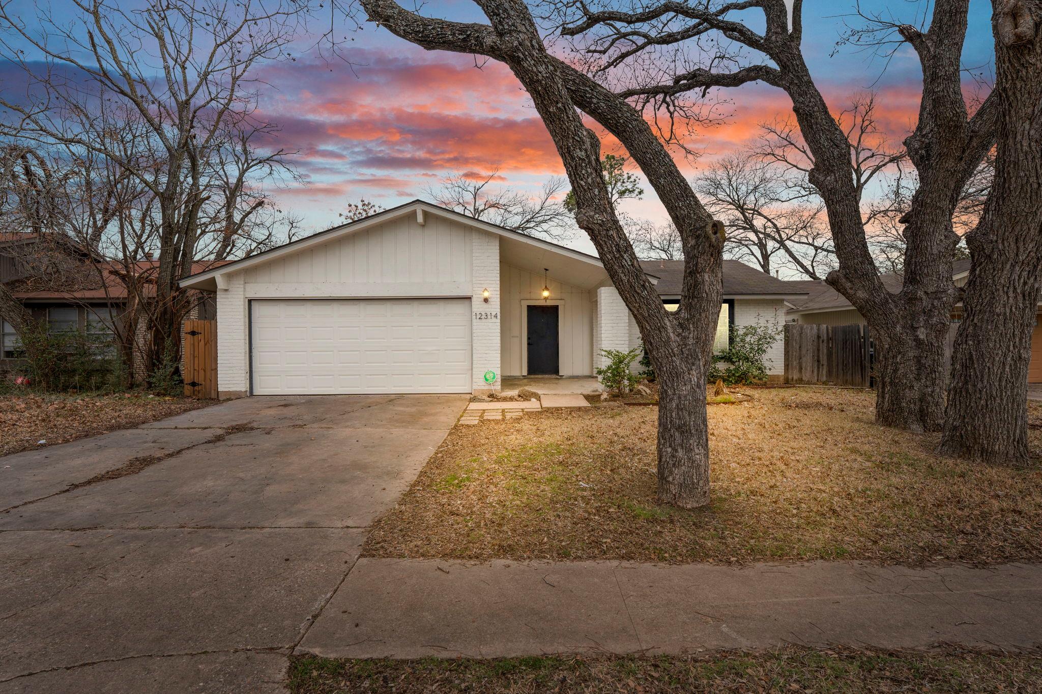12314 Double Tree Ln Property Photo