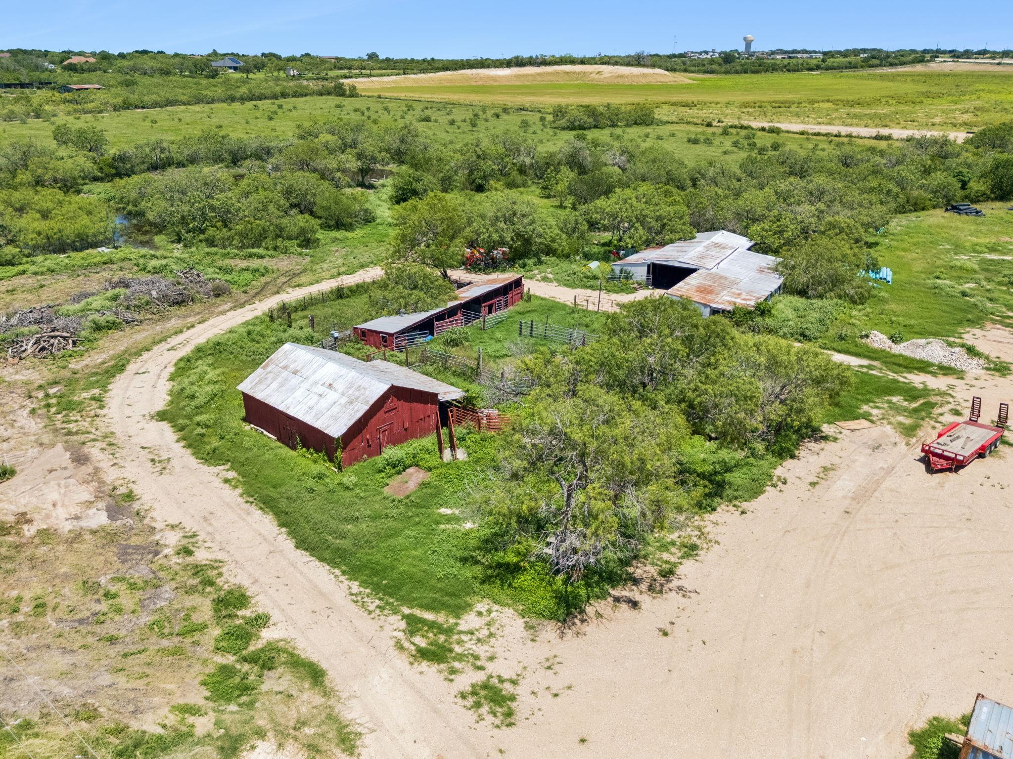 6580 Pfeil Rd Property Photo 17