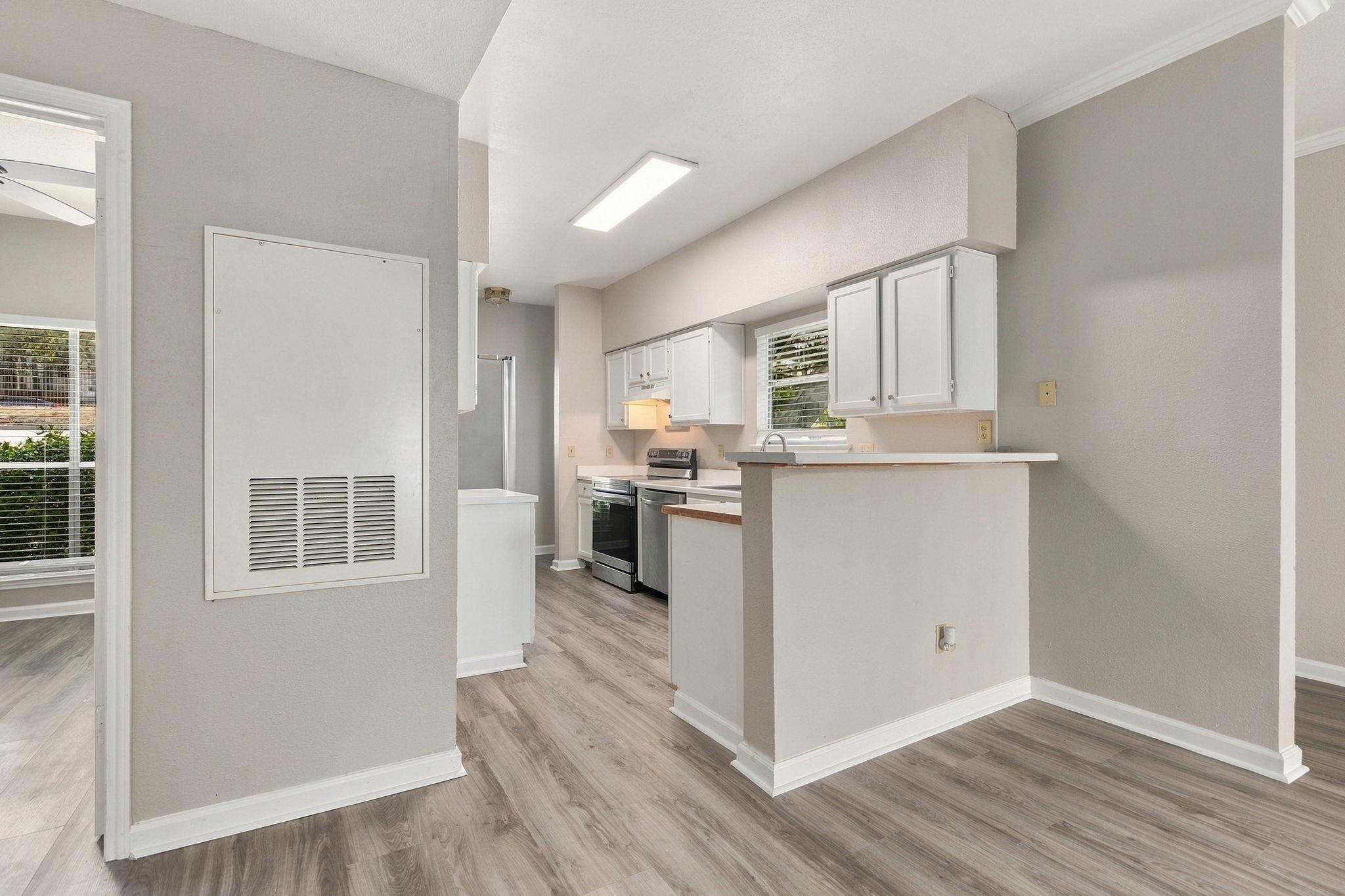 2450 Wickersham Ln #1001 Property Photo 15