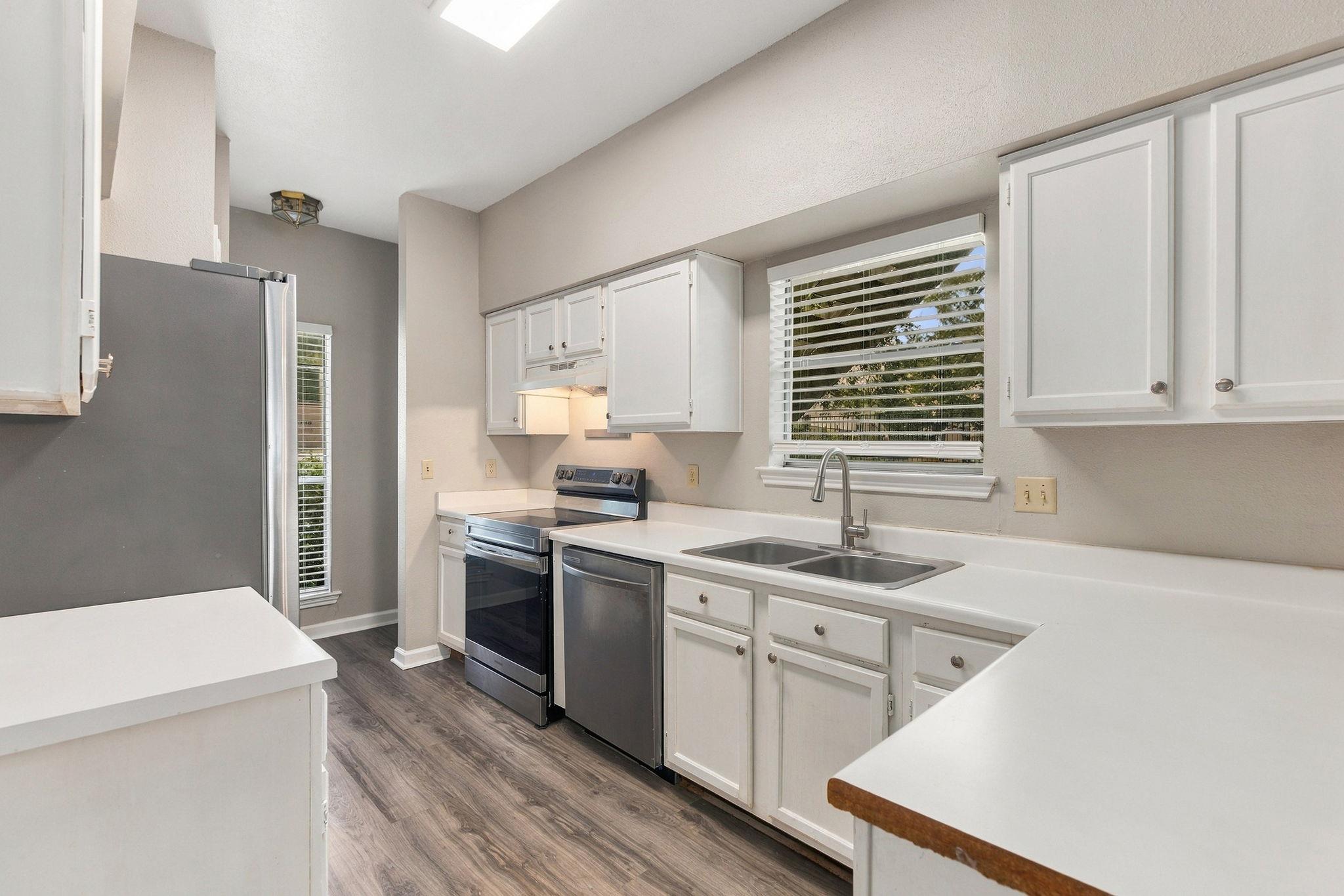 2450 Wickersham Ln #1001 Property Photo 16