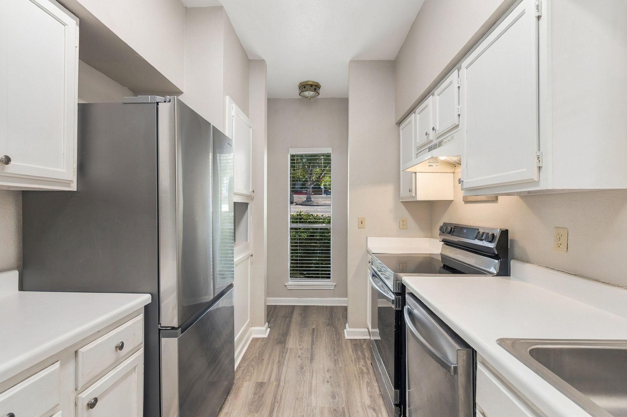 2450 Wickersham Ln #1001 Property Photo 17