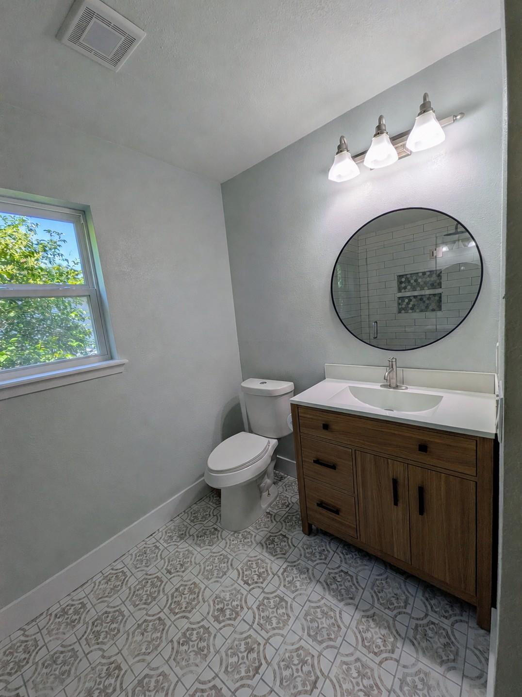9705 Marlborough Dr Property Photo 13