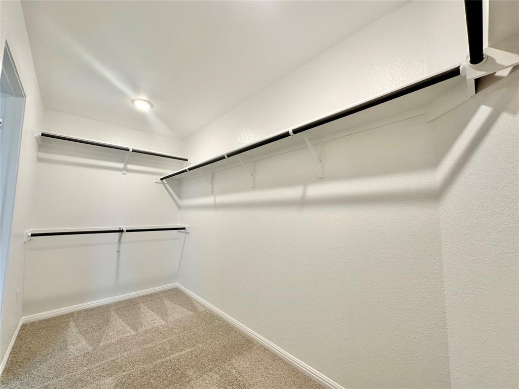 380 Young St Property Photo 14