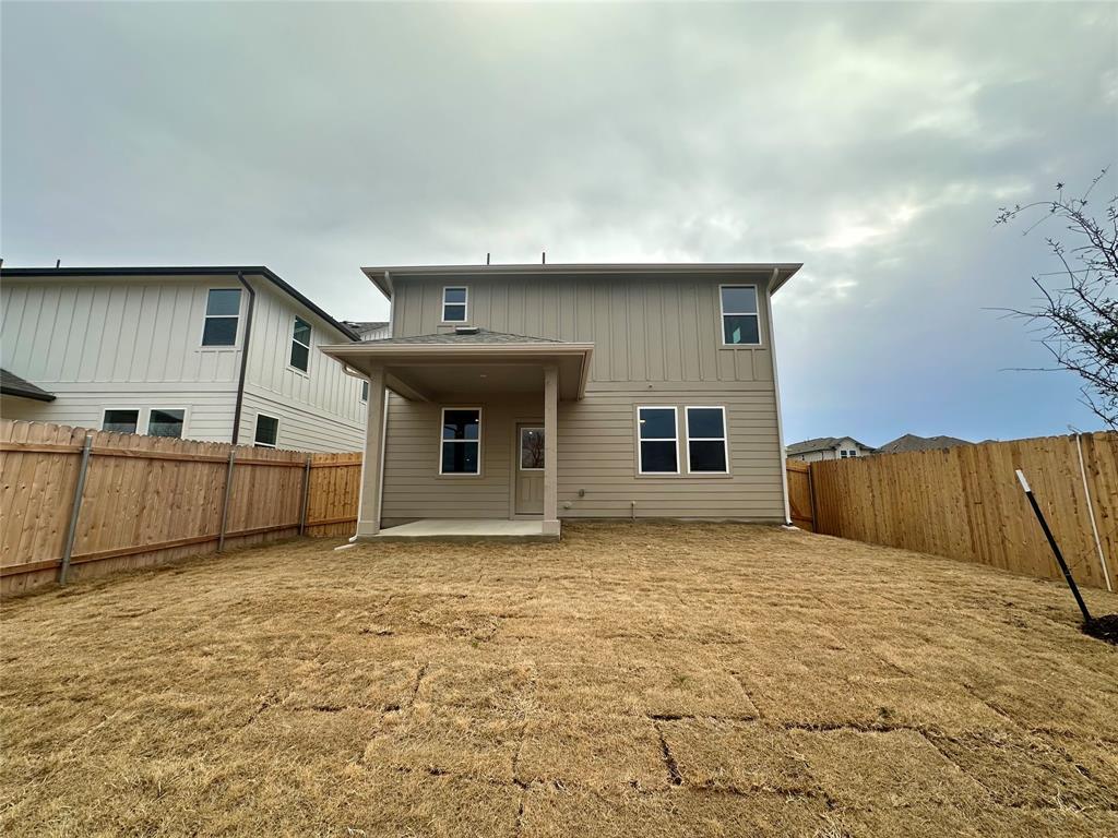 380 Young St Property Photo 25