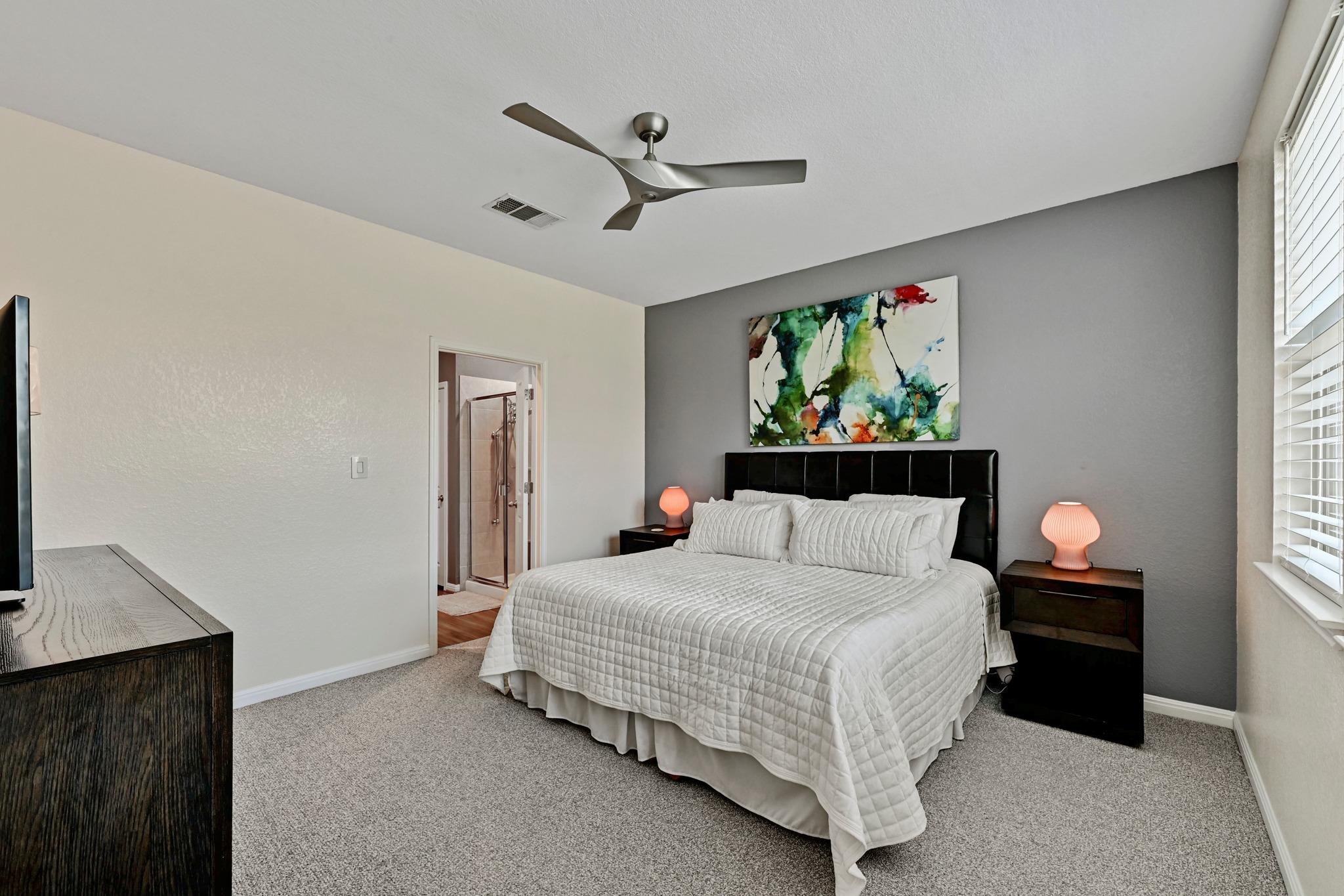224 Serpens St Property Photo 12