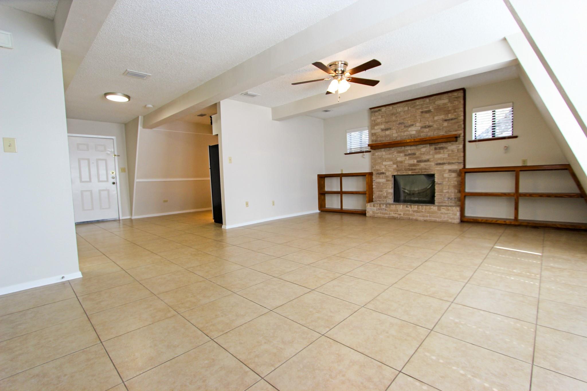 3705 Rocky Hollow Trl #a&b Property Photo 5