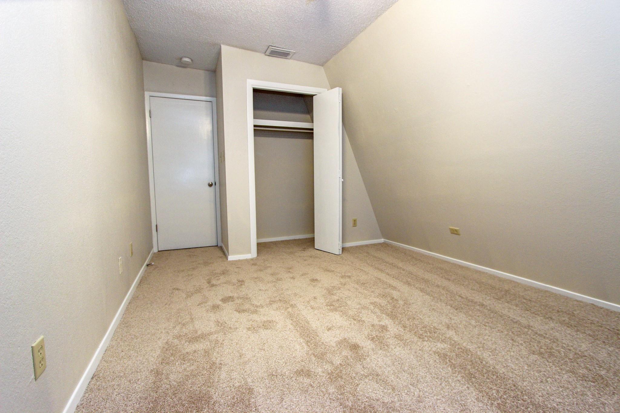 3705 Rocky Hollow Trl #a&b Property Photo 19