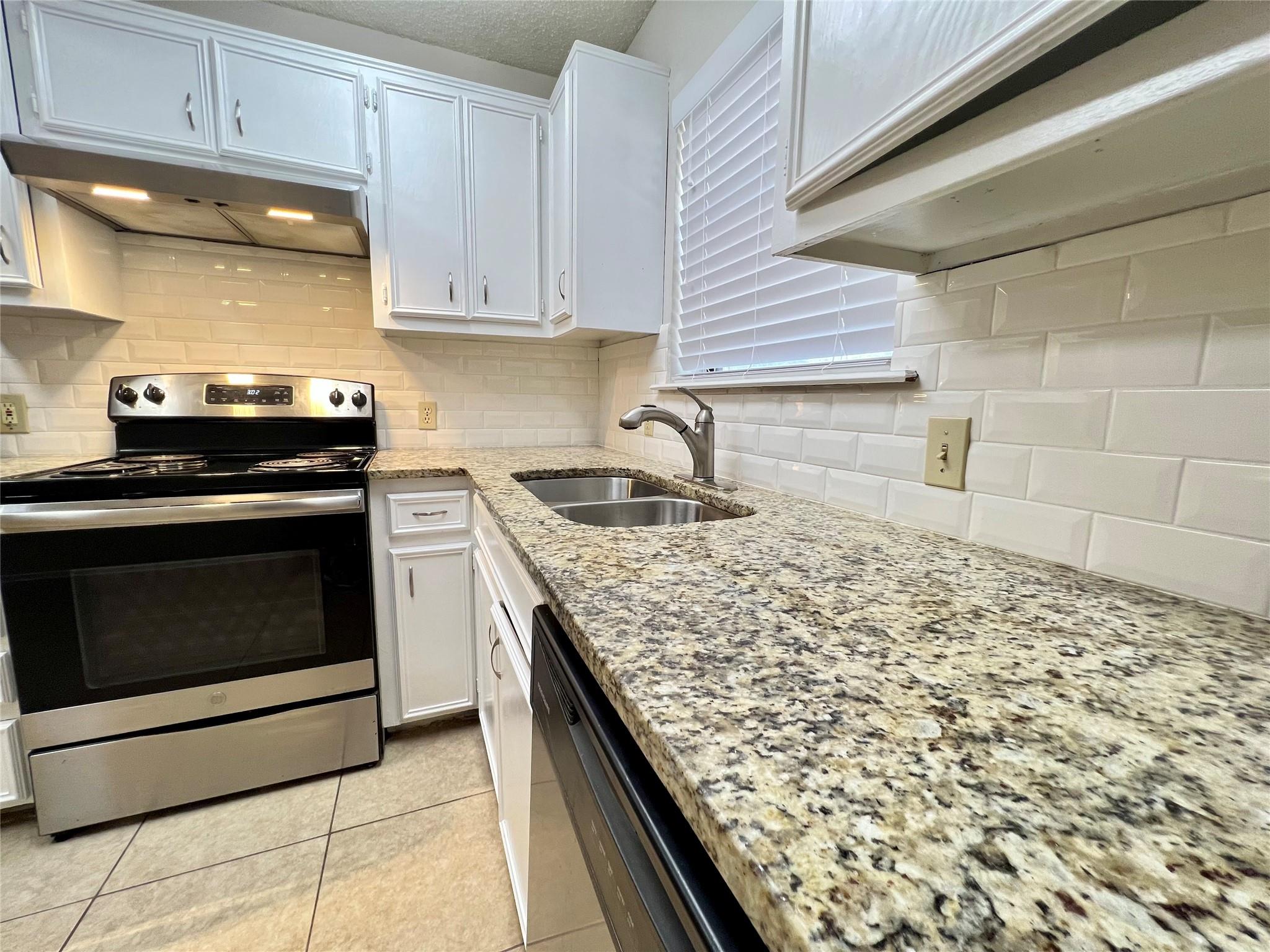 3705 Rocky Hollow Trl #a&b Property Photo 25