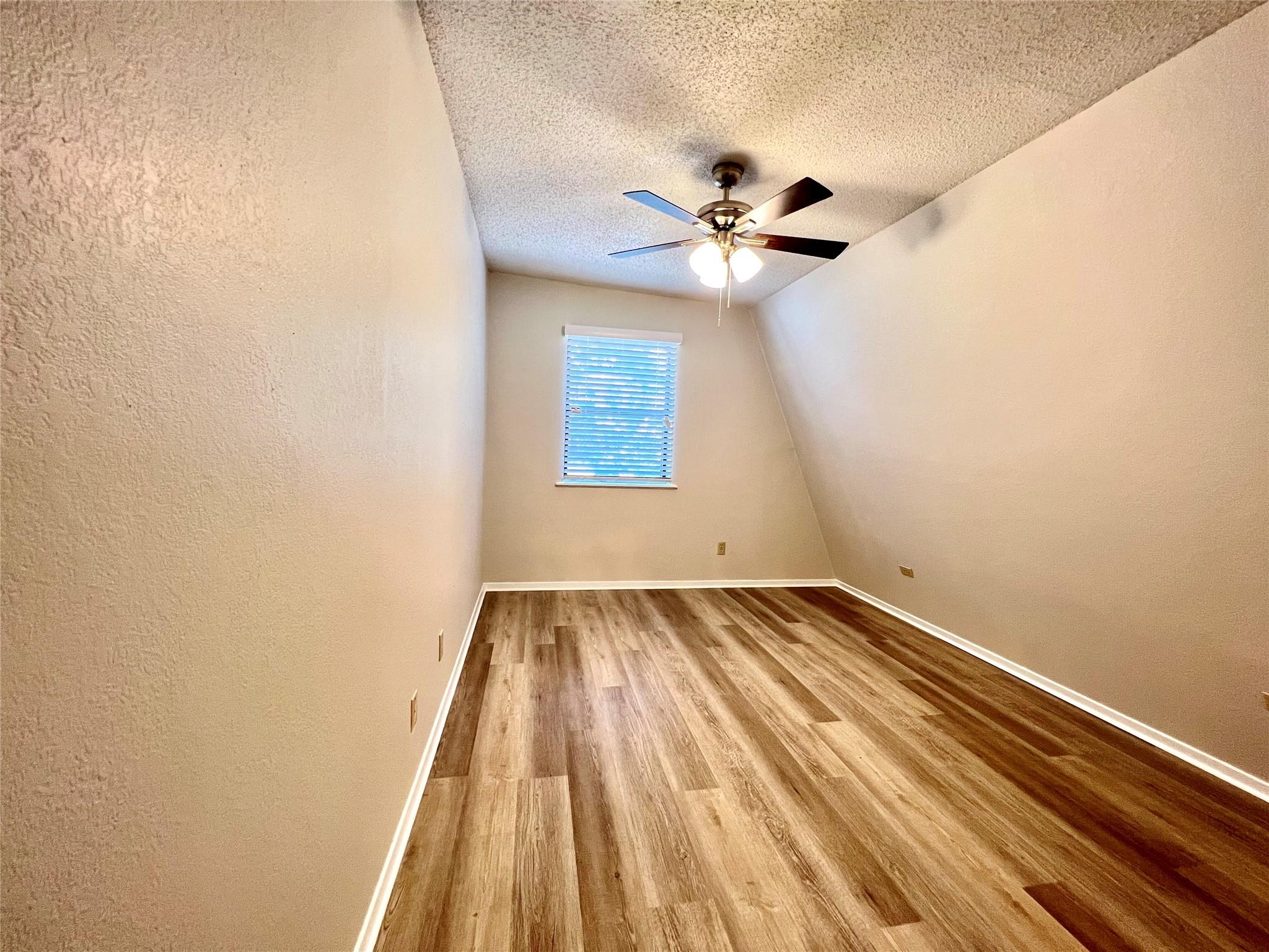 3705 Rocky Hollow Trl #a&b Property Photo 33