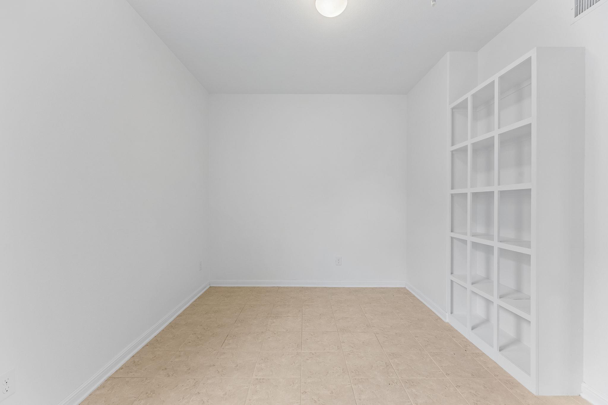 183 Grace St Property Photo 24