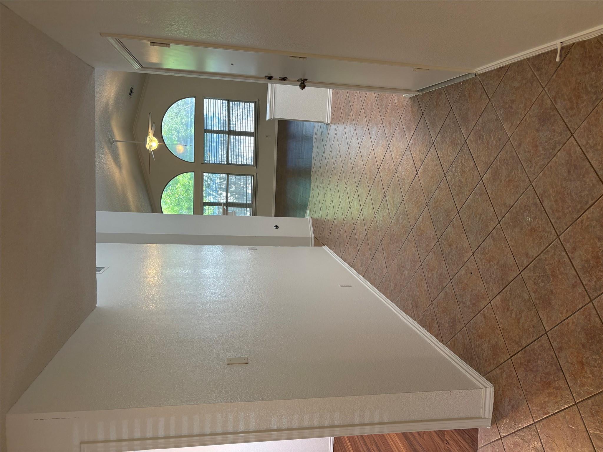8002 Marble Ridge Dr Property Photo 3