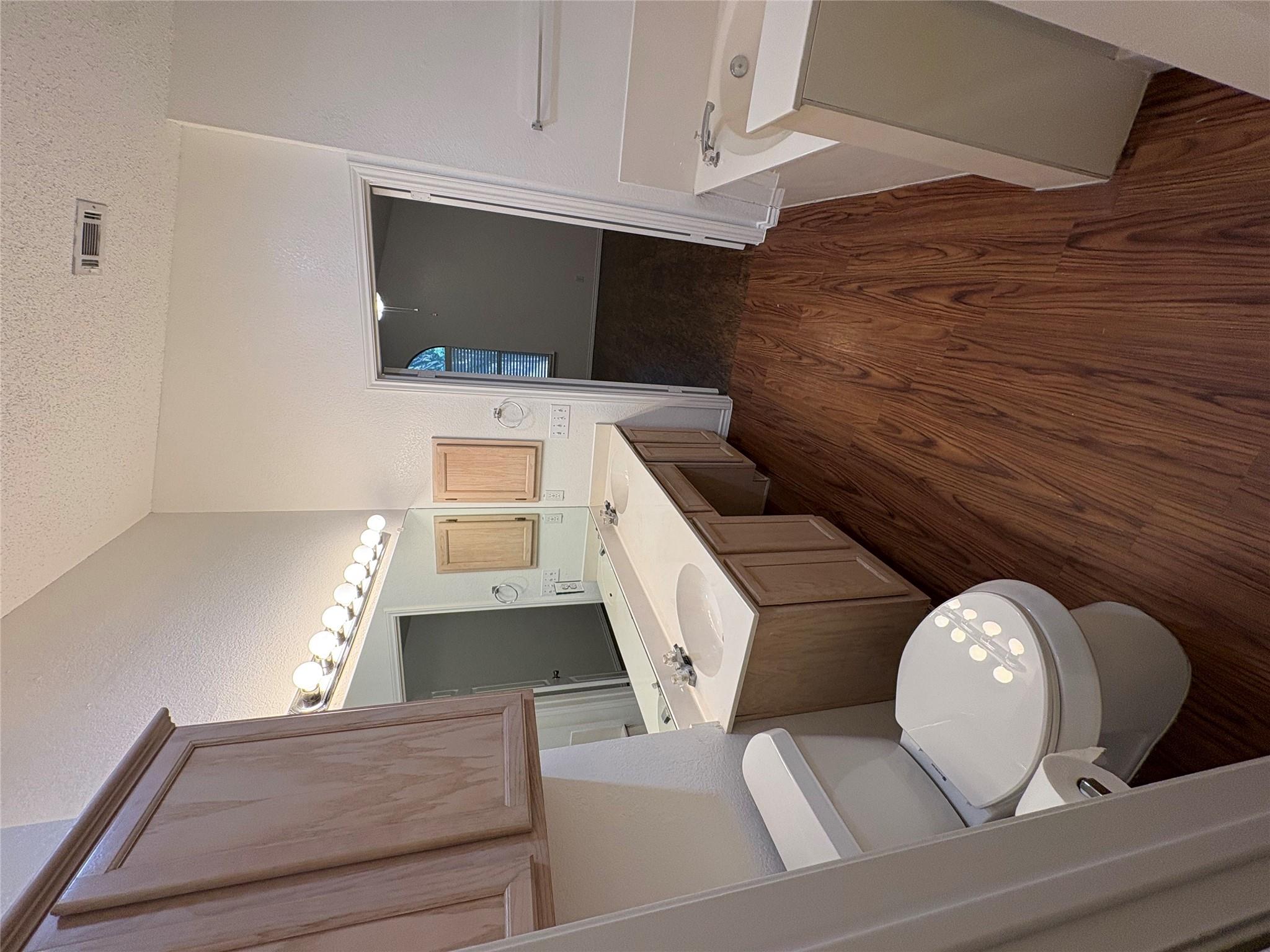 8002 Marble Ridge Dr Property Photo 13