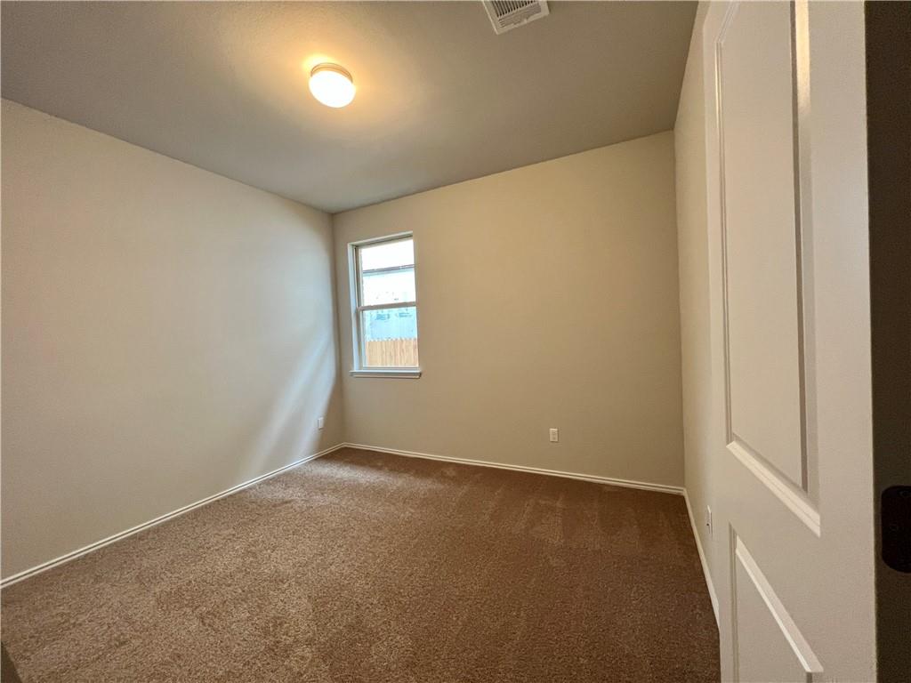 326 Blue Oak Blvd Property Photo 6