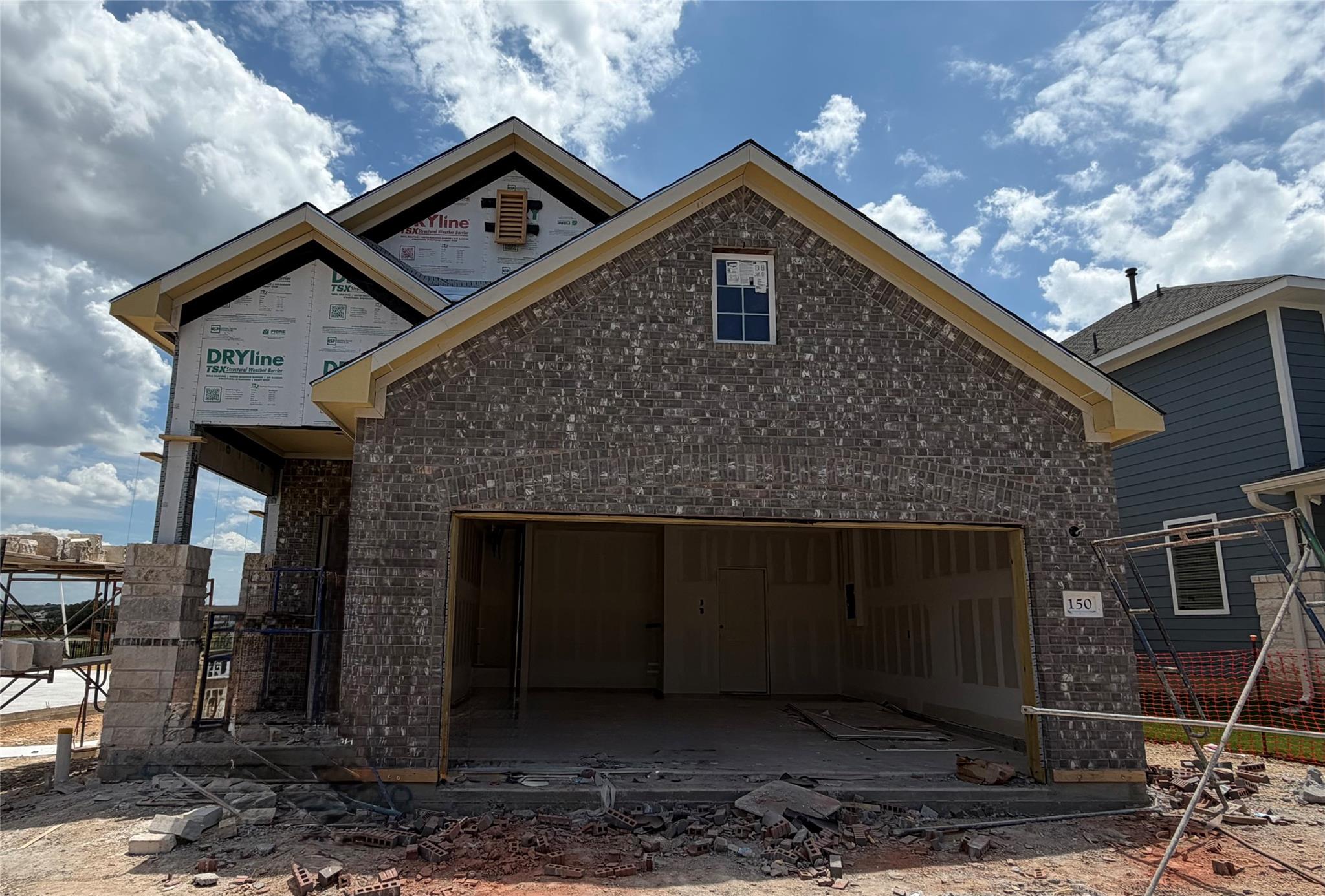 150 Clover Bnd Property Photo 1