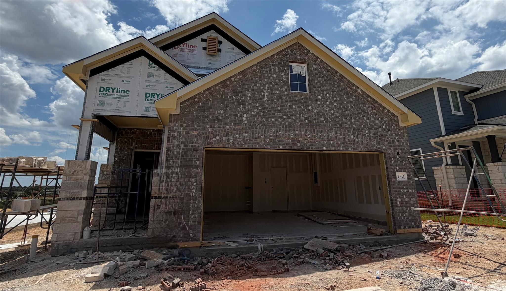 150 Clover Bnd Property Photo 2