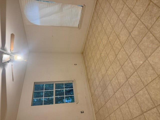 601 Cottonwood St Property Photo 7