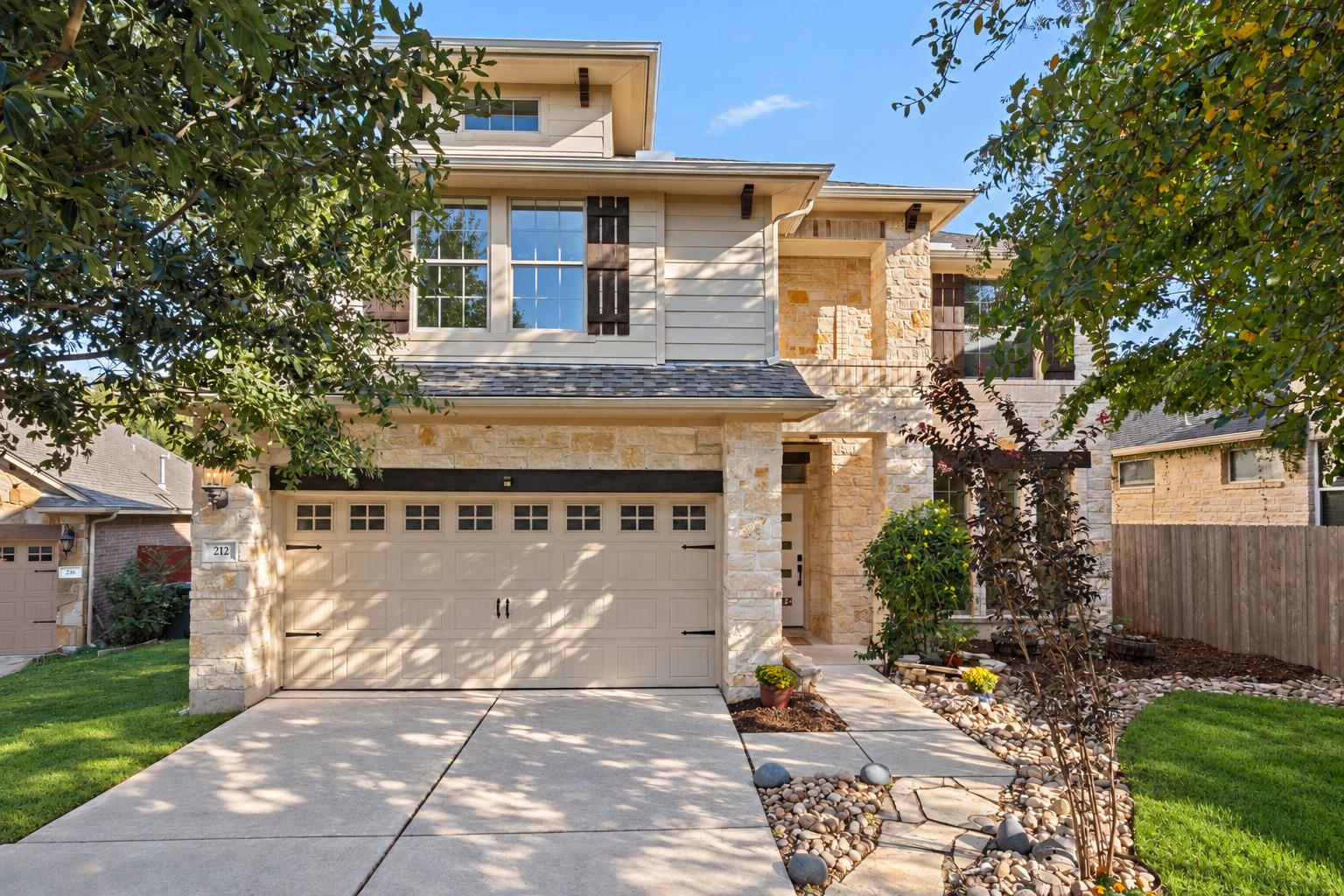 212 Great Circle Cv Property Photo 1