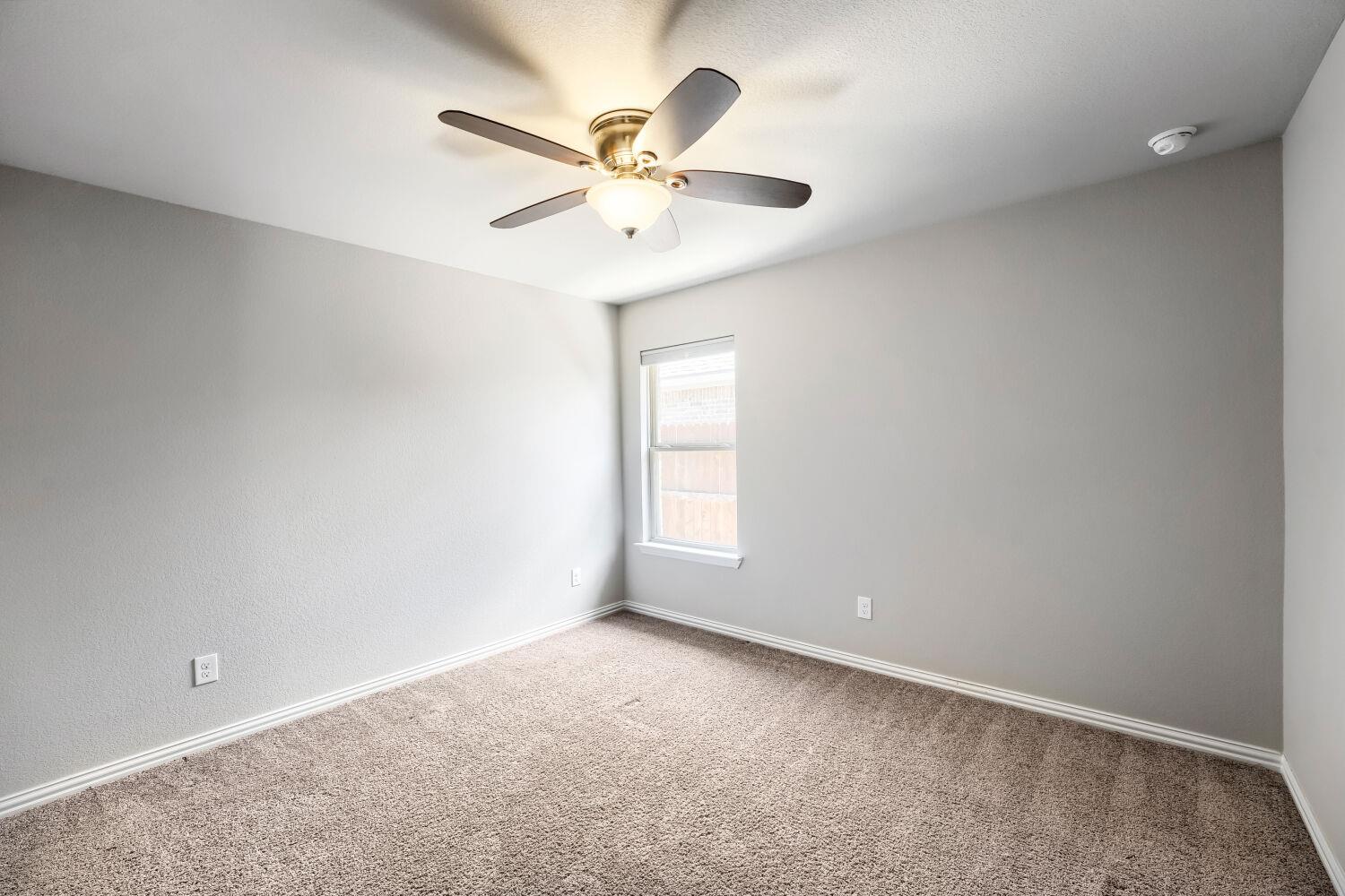 2204 Bonavista Way Property Photo 23