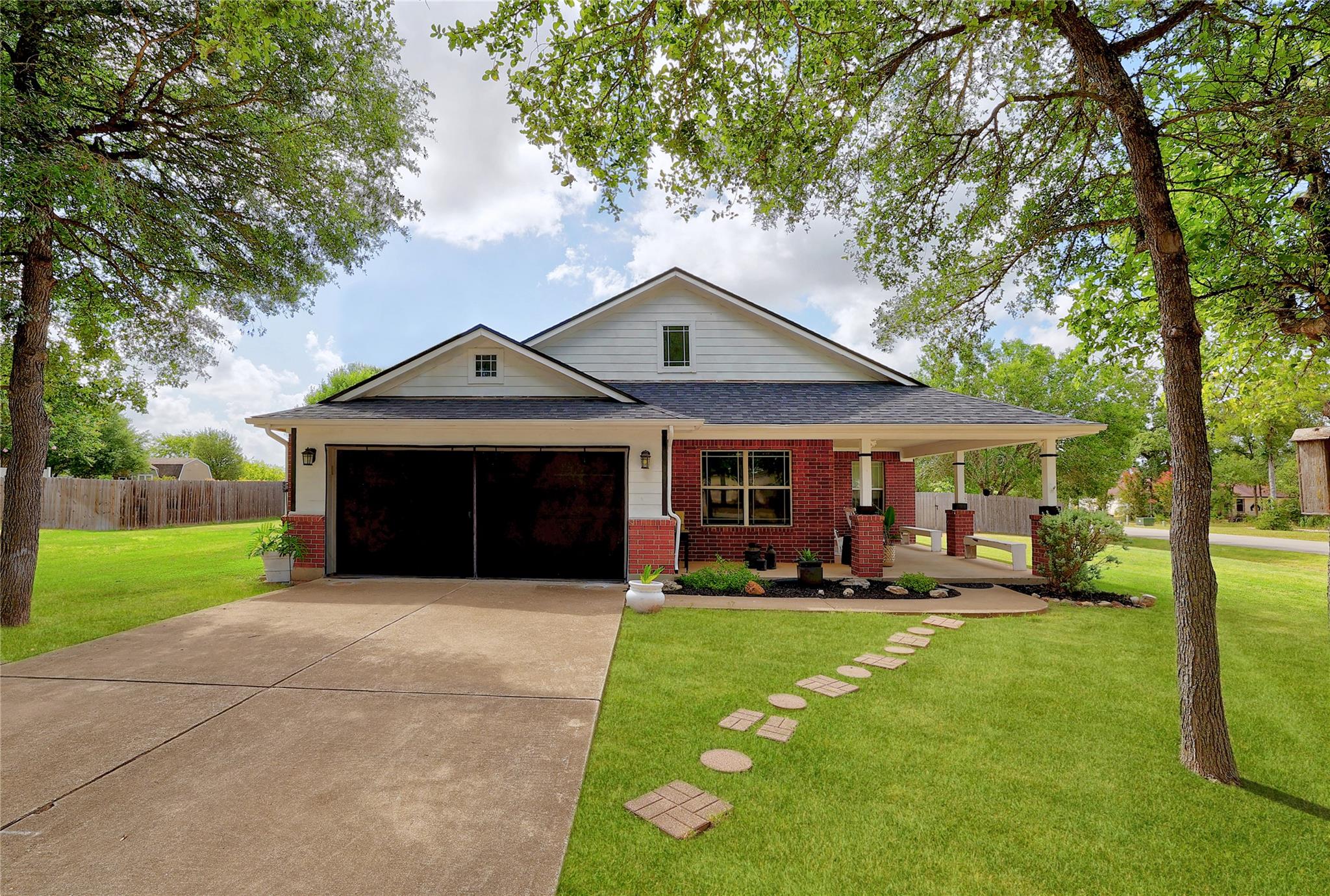 167 Billingsley Hts Property Photo 1