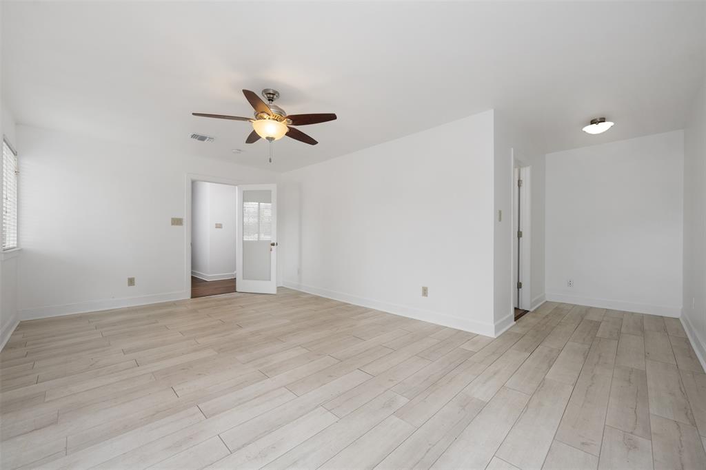 1905 Pecos St Property Photo 33