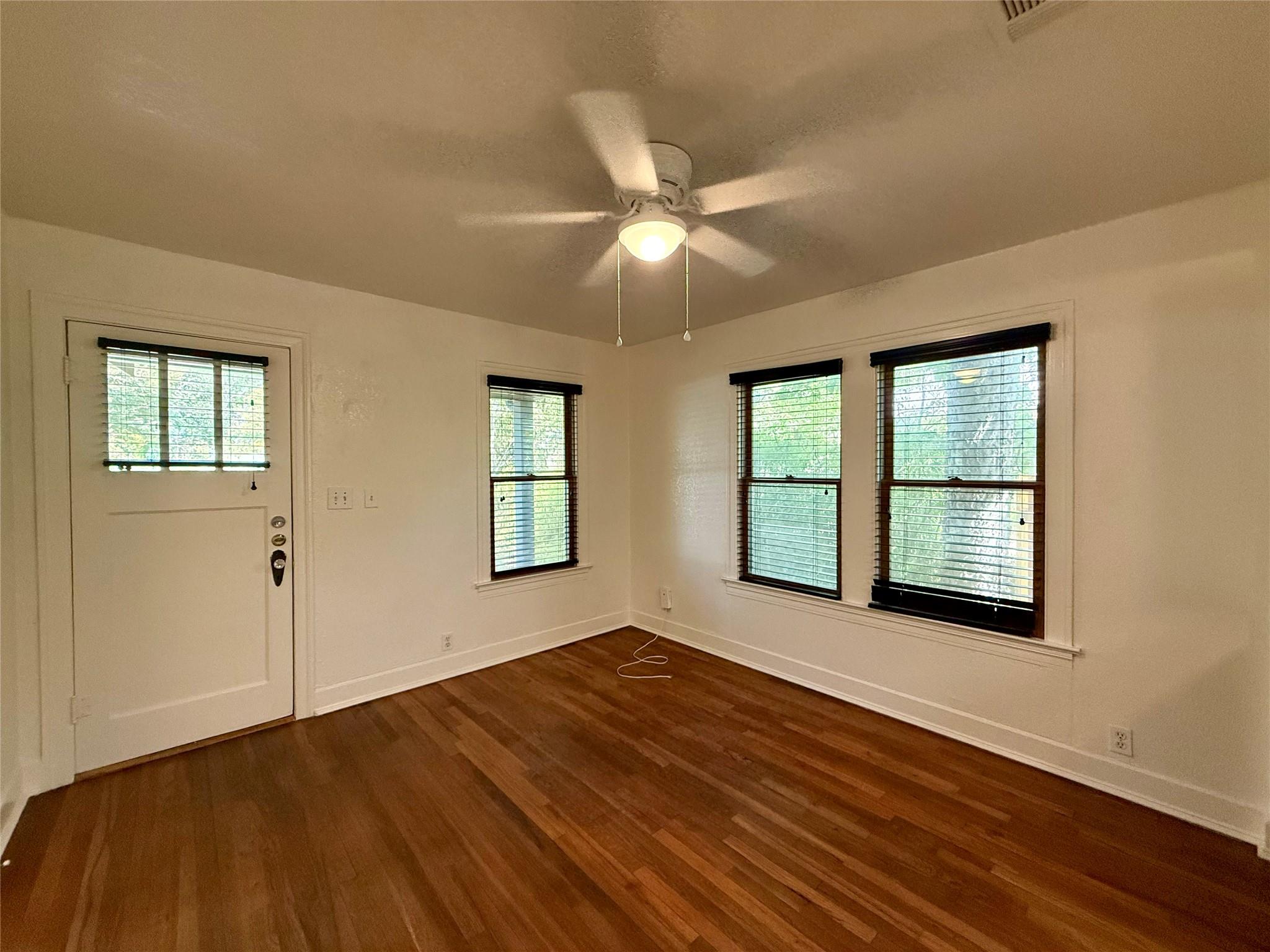 4709 Avenue H None Property Photo 2