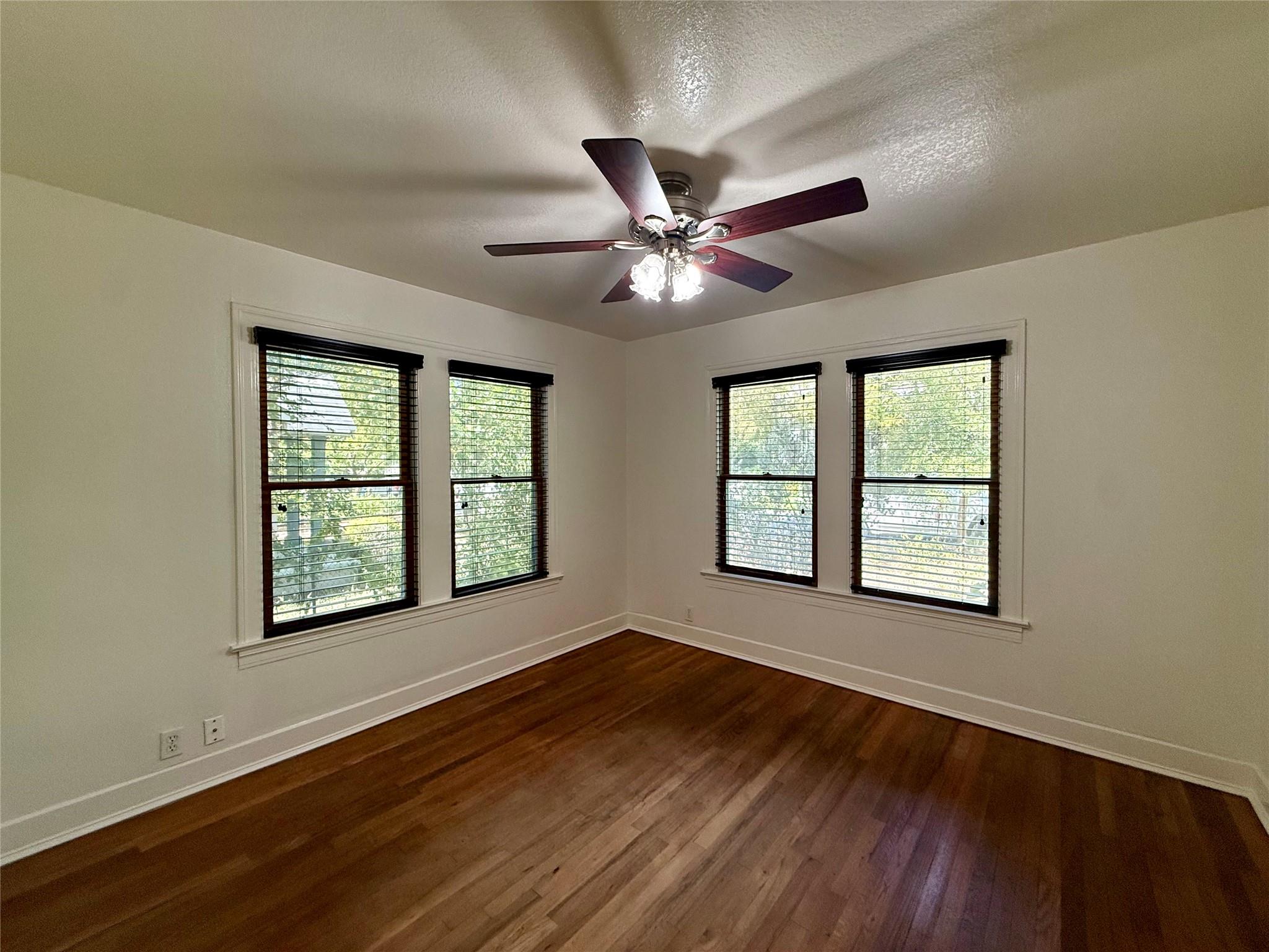 4709 Avenue H None Property Photo 11