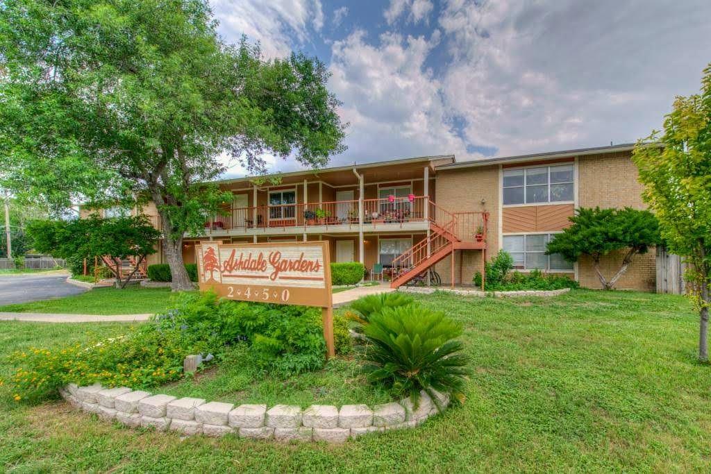 2450 Ashdale Dr #D219 Property Photo 1