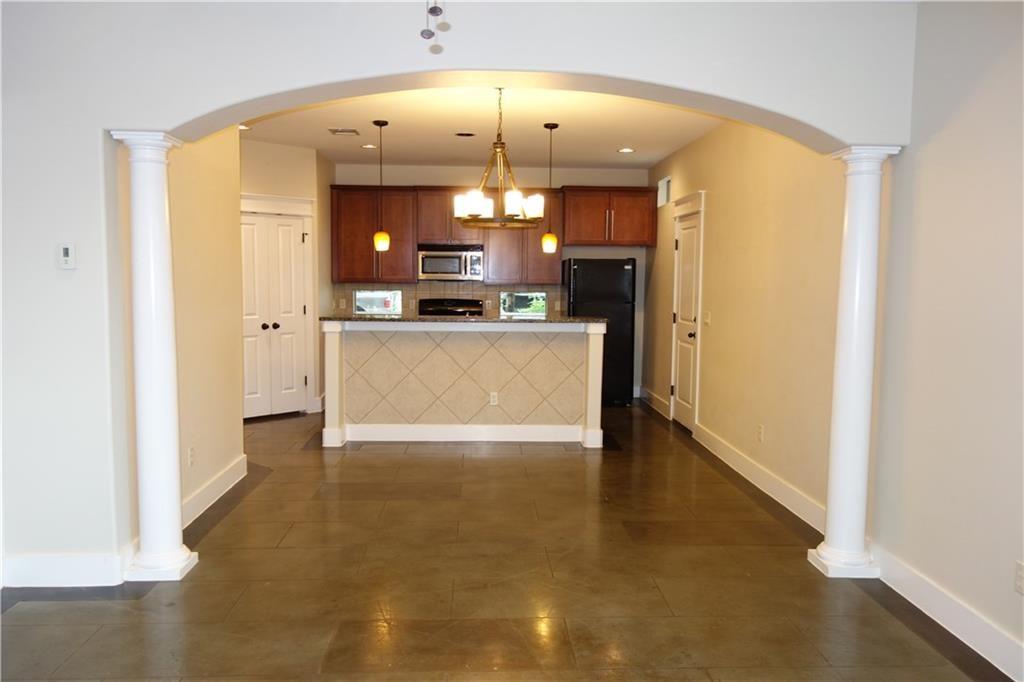 8318 Bowling Green Dr #a Property Photo 2