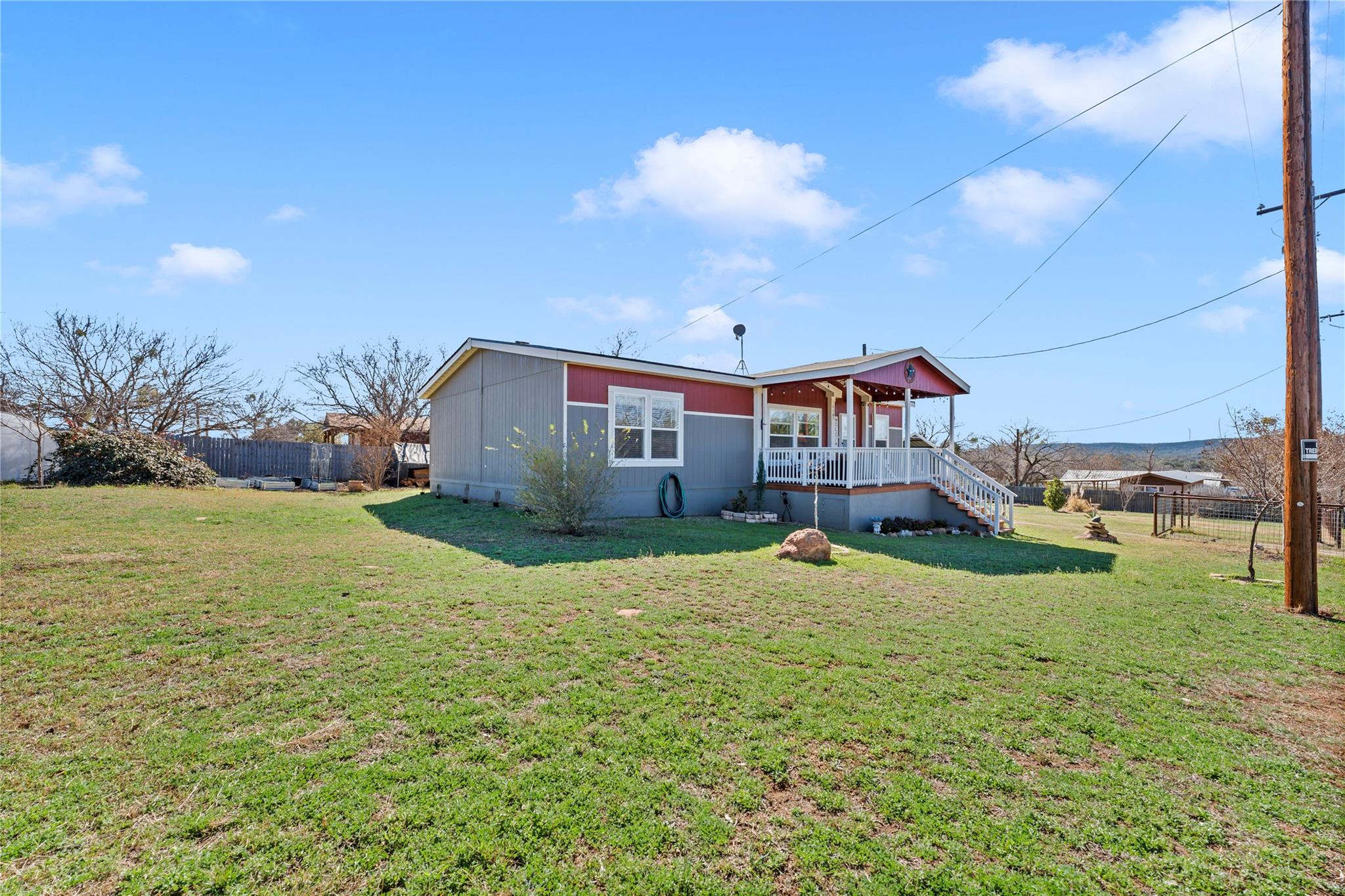 1107 Seneca Dr Property Photo 27