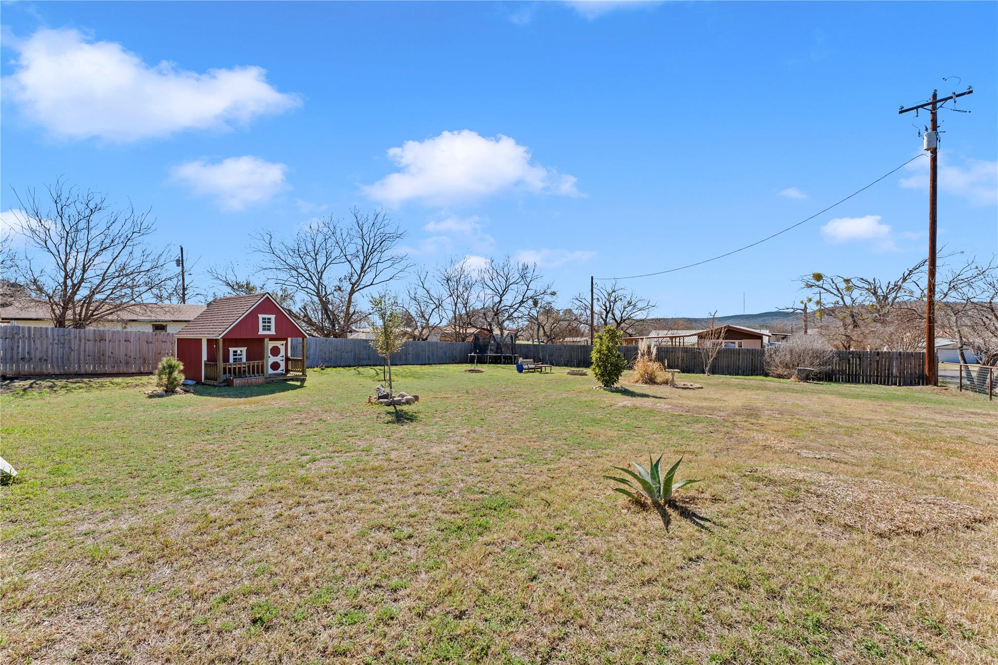 1107 Seneca Dr Property Photo 31