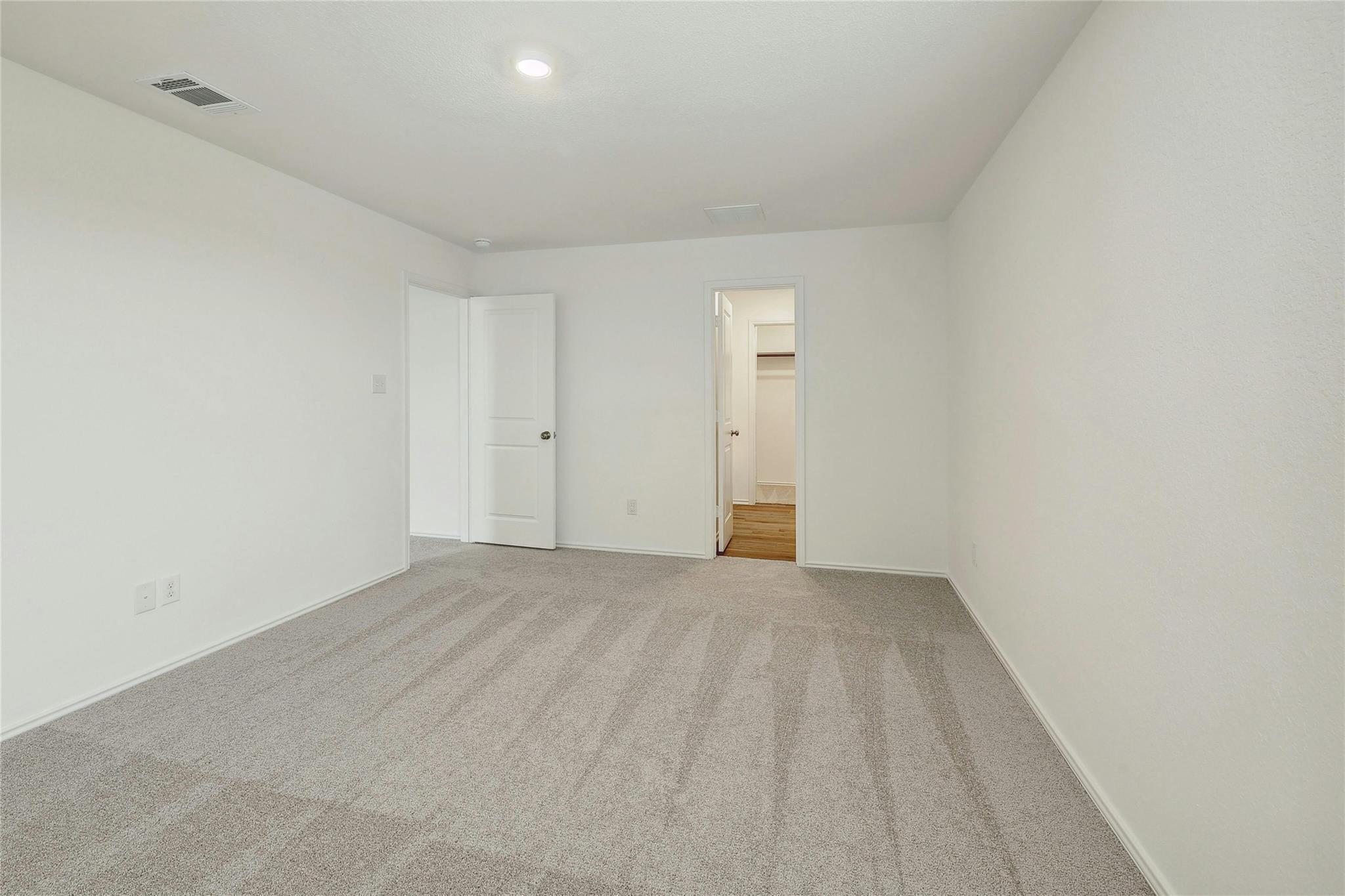 916 Rancho Del Cielo Loop Property Photo 11