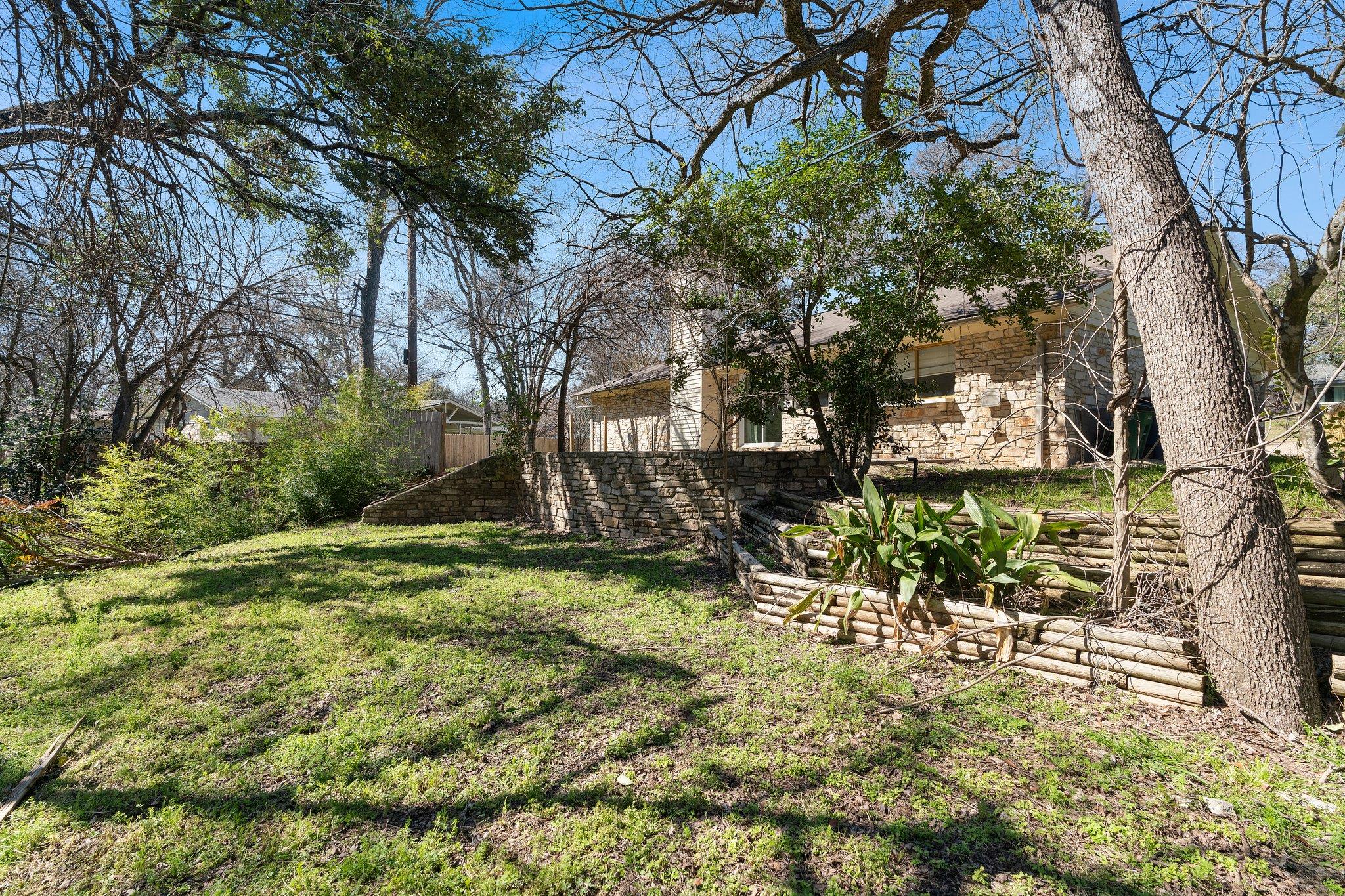 11601 Eubank Dr Property Photo 25