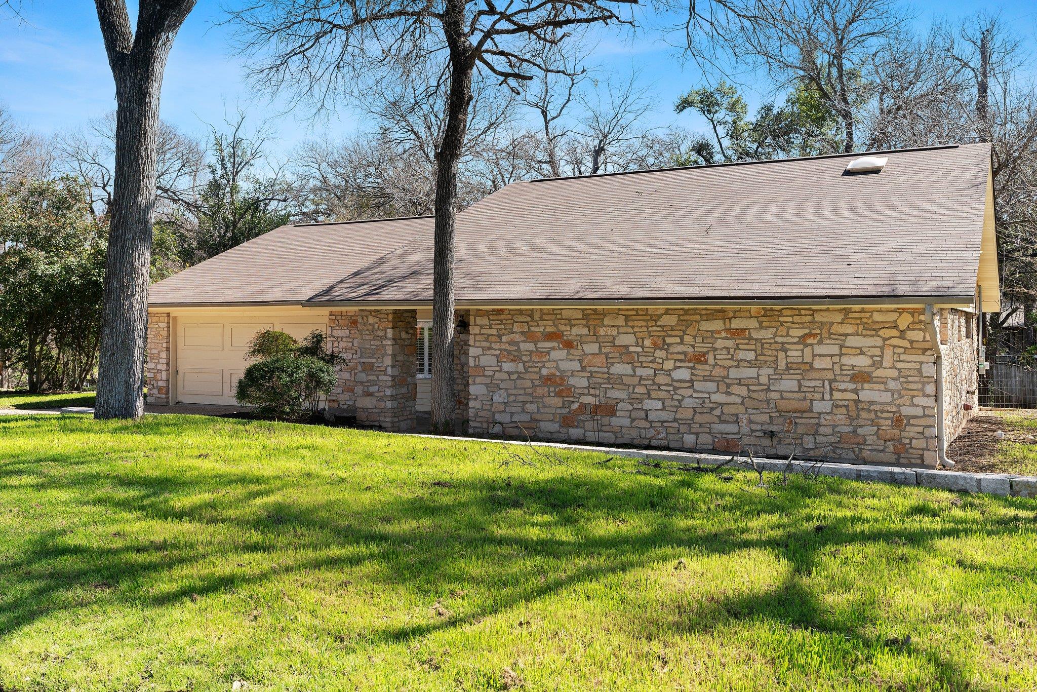 11601 Eubank Dr Property Photo 27