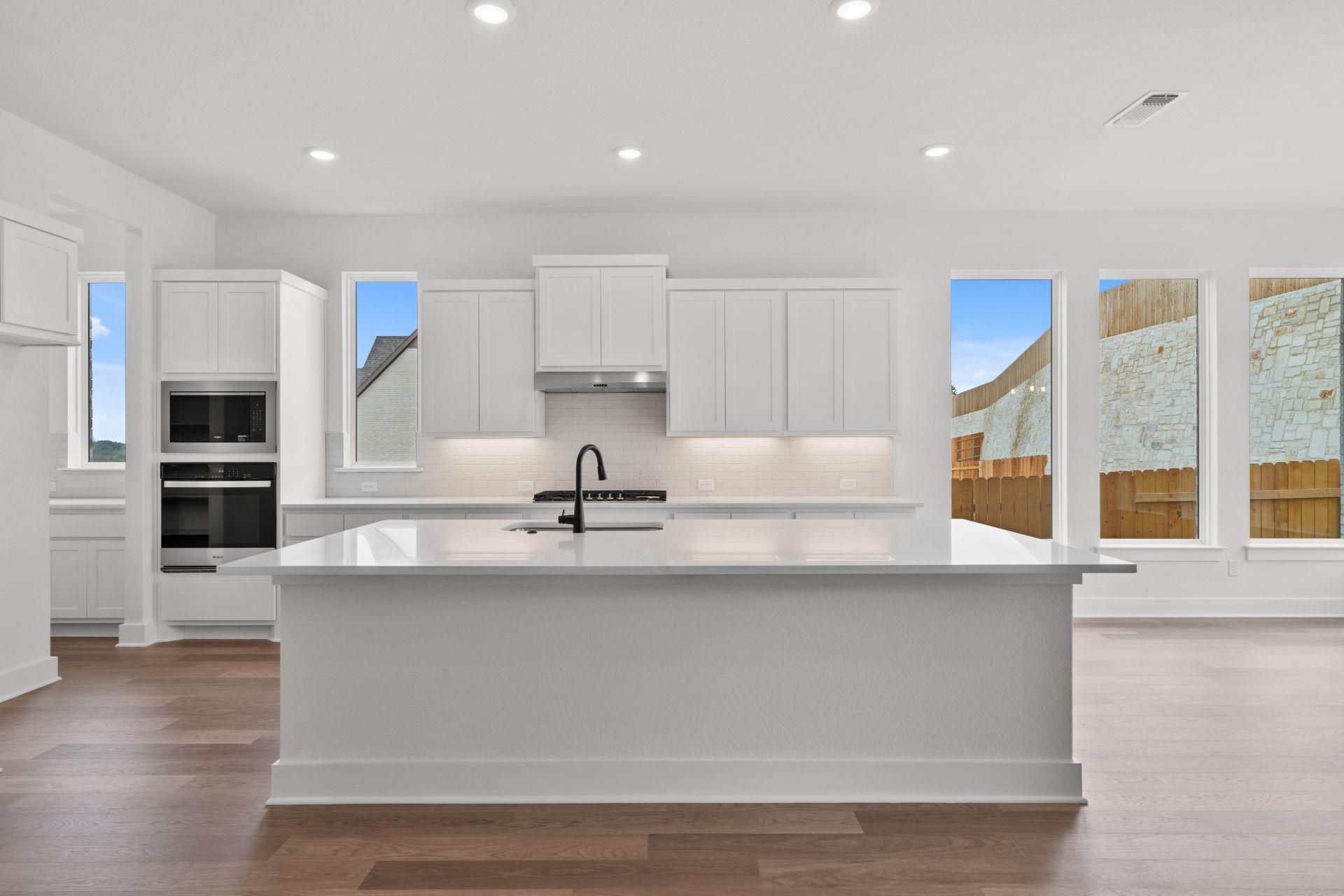 1627 Starry Night Ln Property Photo 6